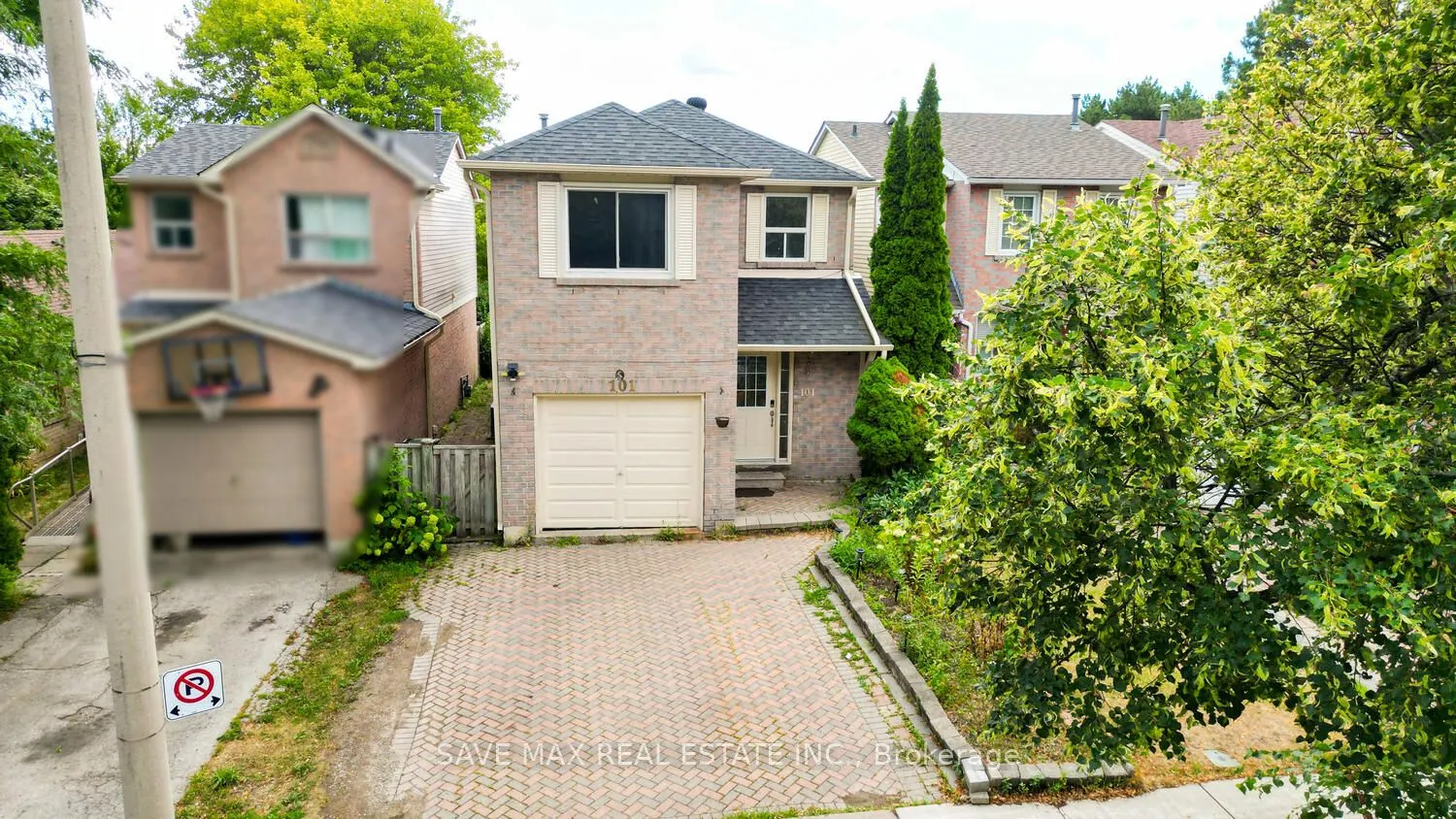 101 Alford Crescent