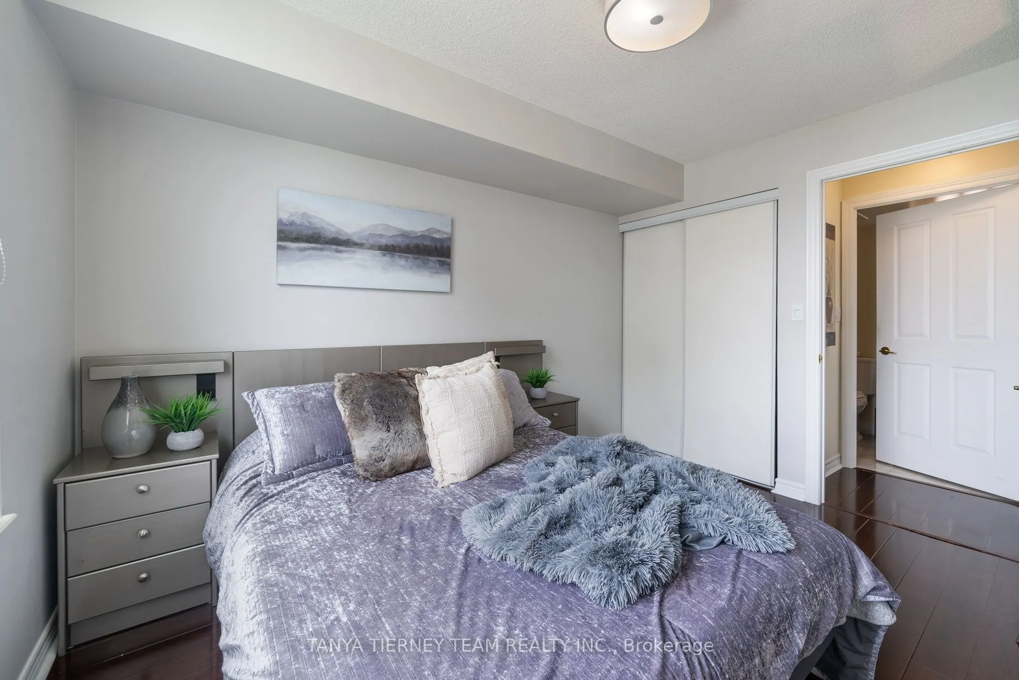 68 Corporate Drive, #1931