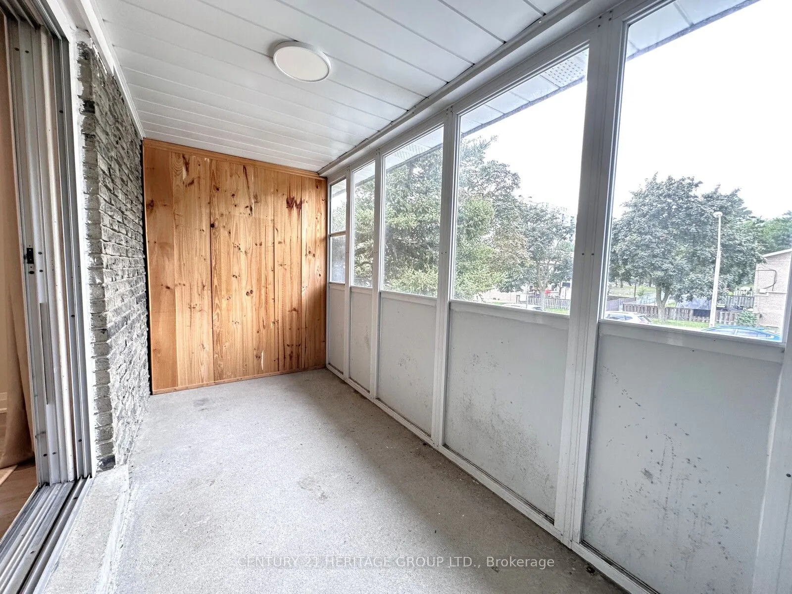88 Glendower Circuit, #Upper