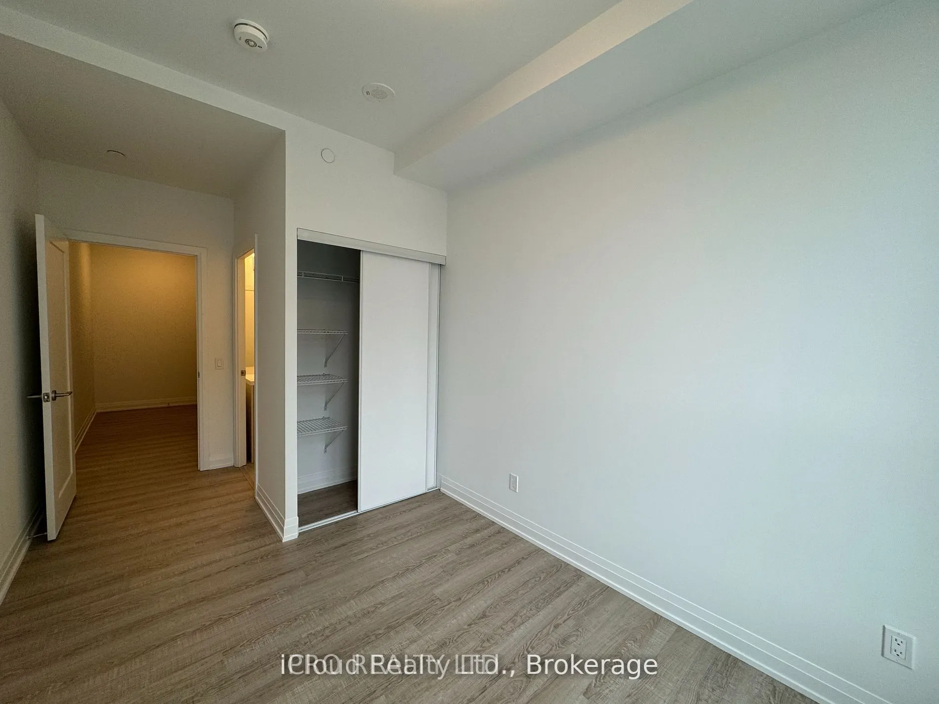 286 Main Street, #712