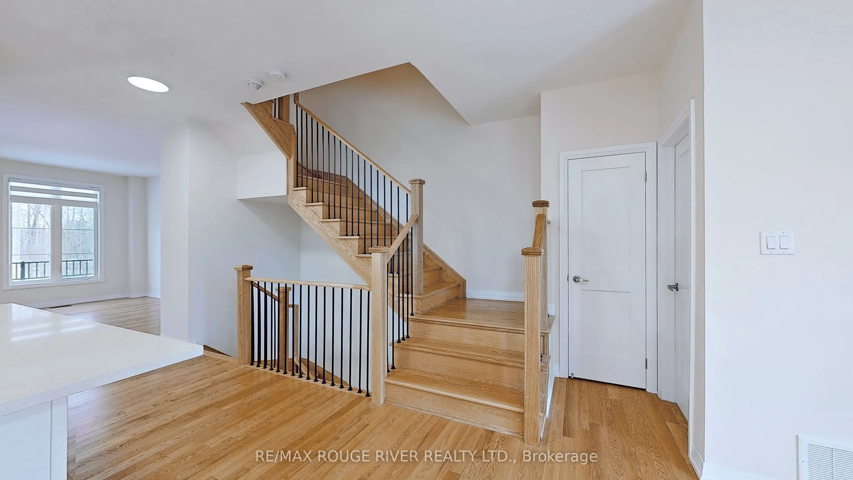 25 Coote Court