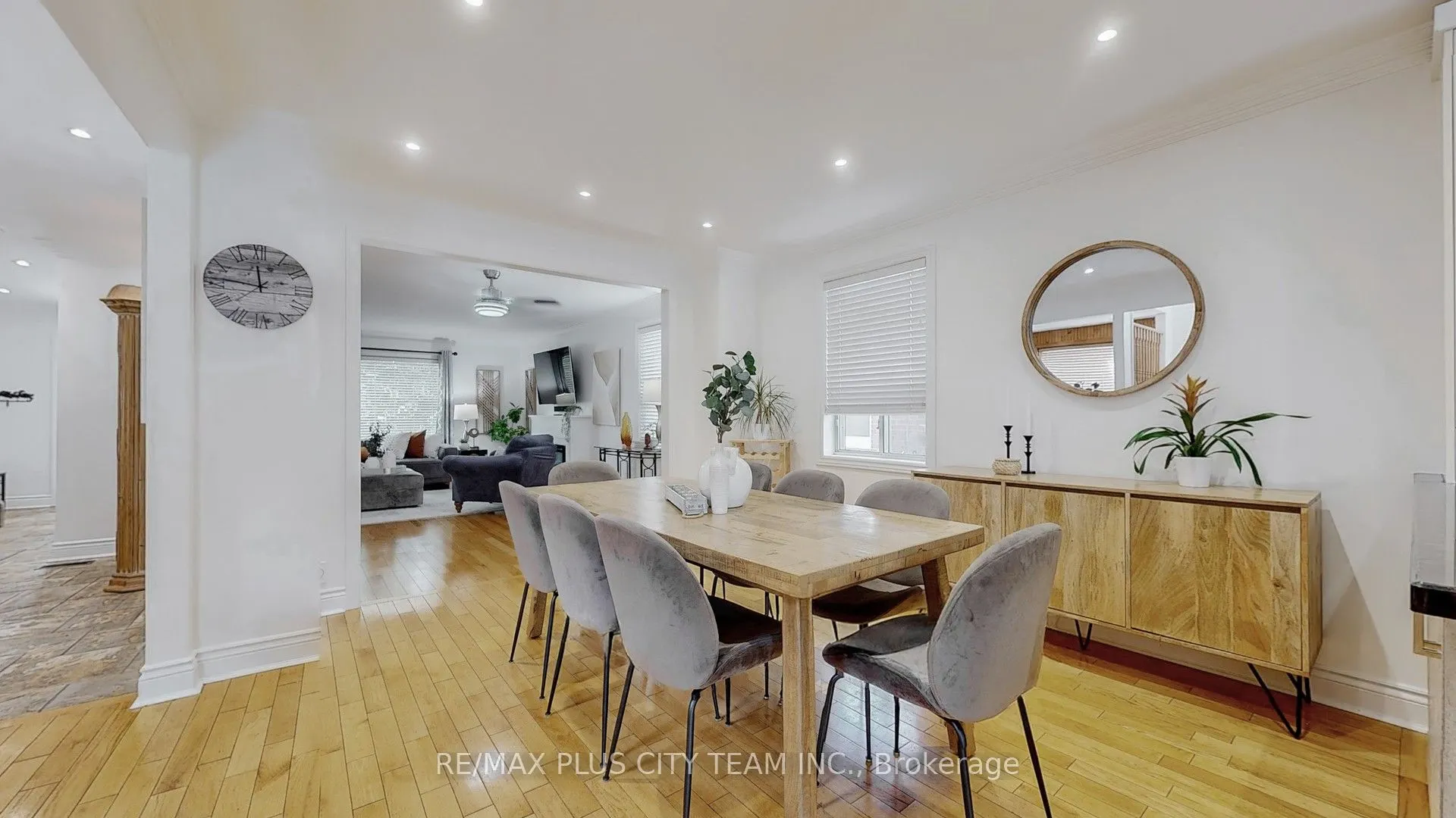 34 Edge Park Avenue