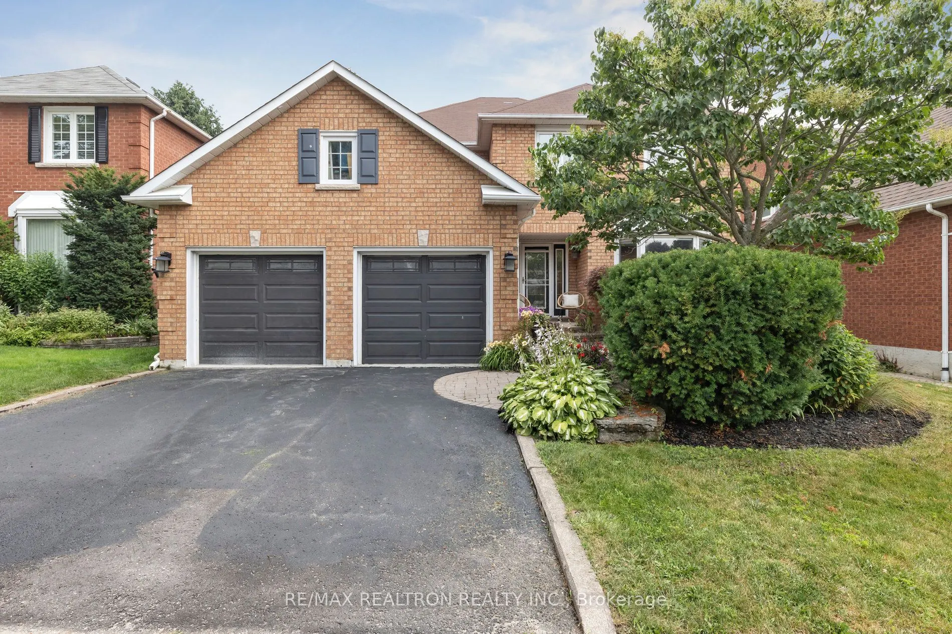 9 Foster Creek Drive