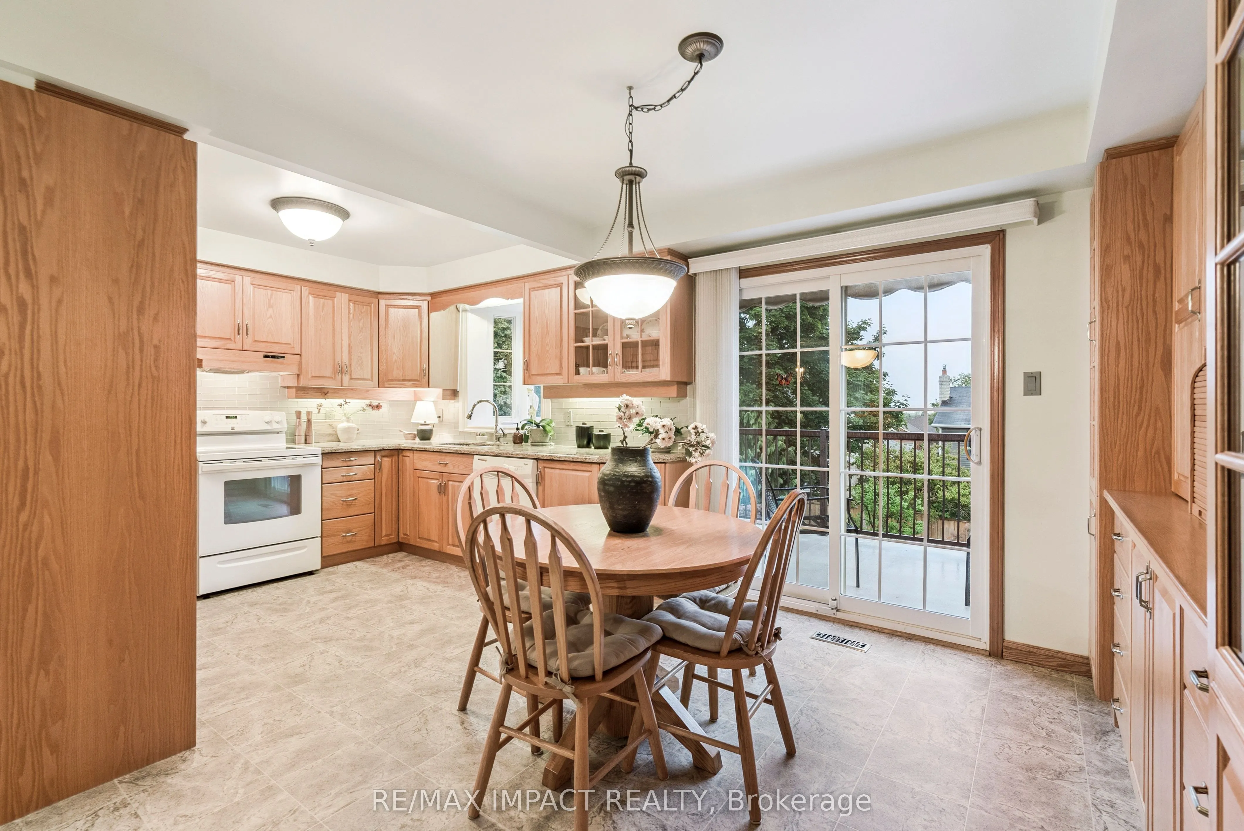 145 HIALEAH Crescent