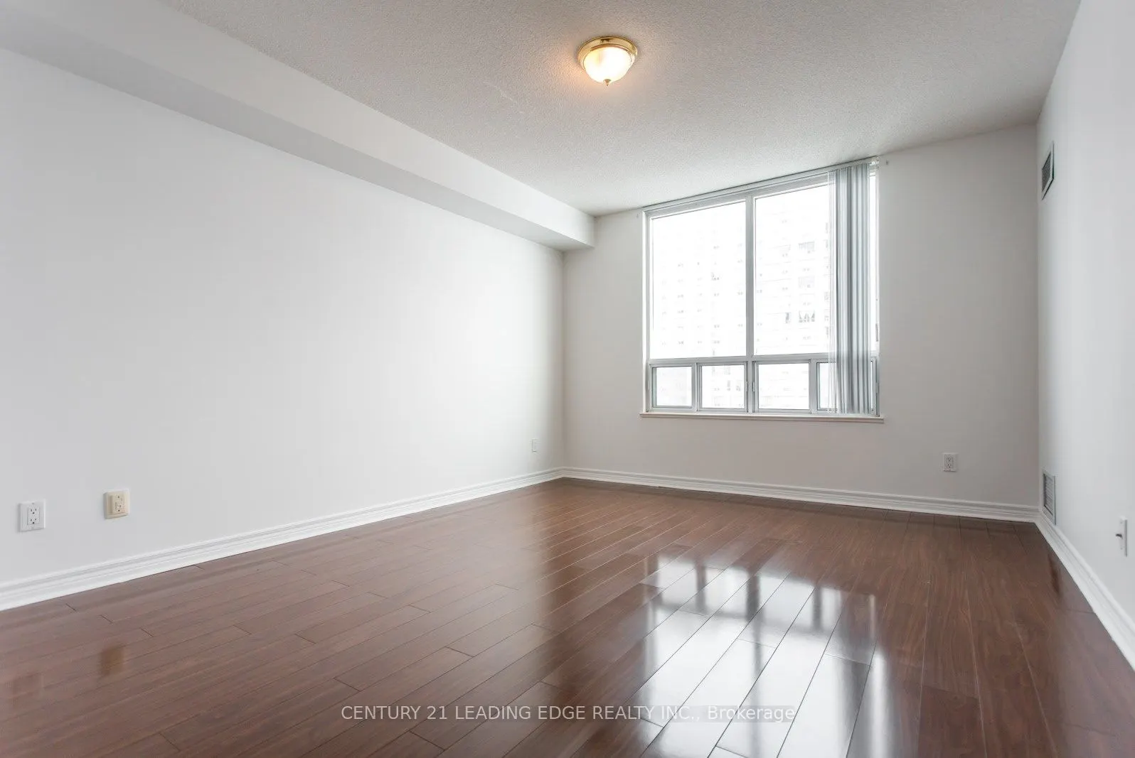 68 Corporate Drive, #1830