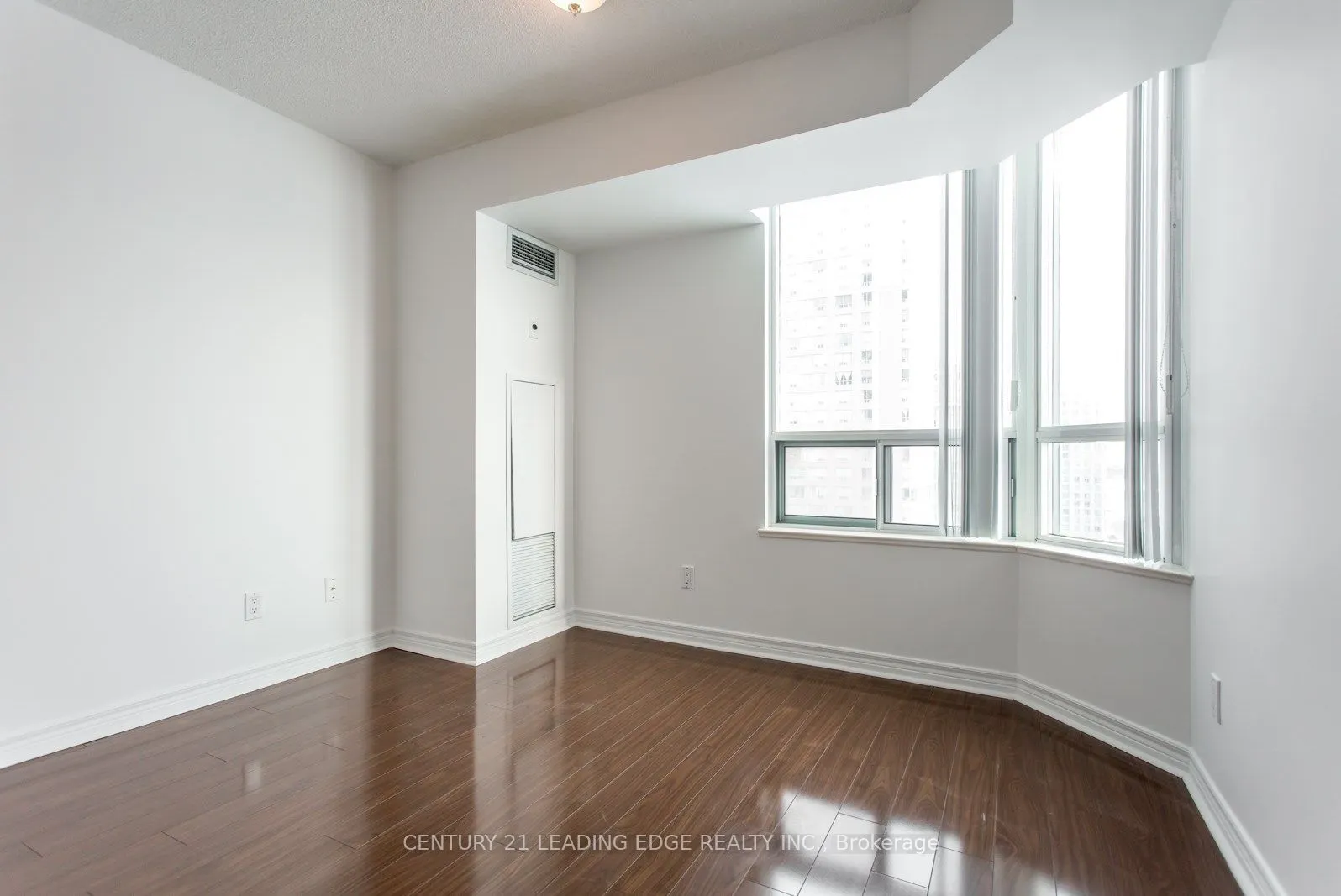 68 Corporate Drive, #1830