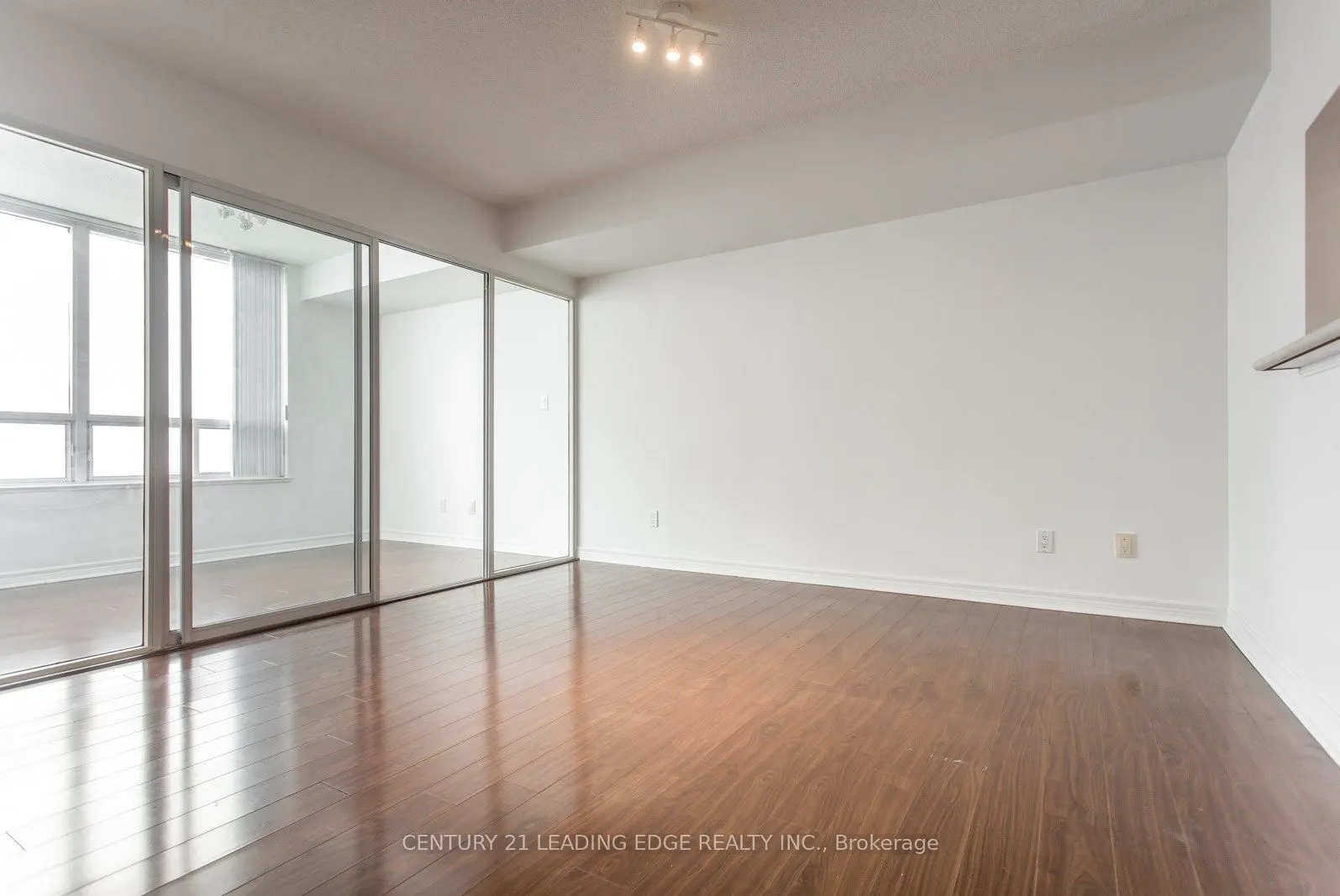 68 Corporate Drive, #1830