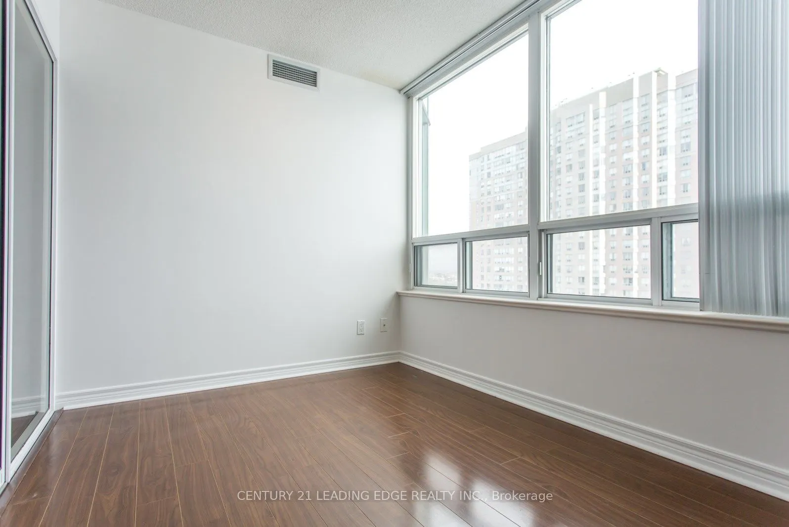 68 Corporate Drive, #1830