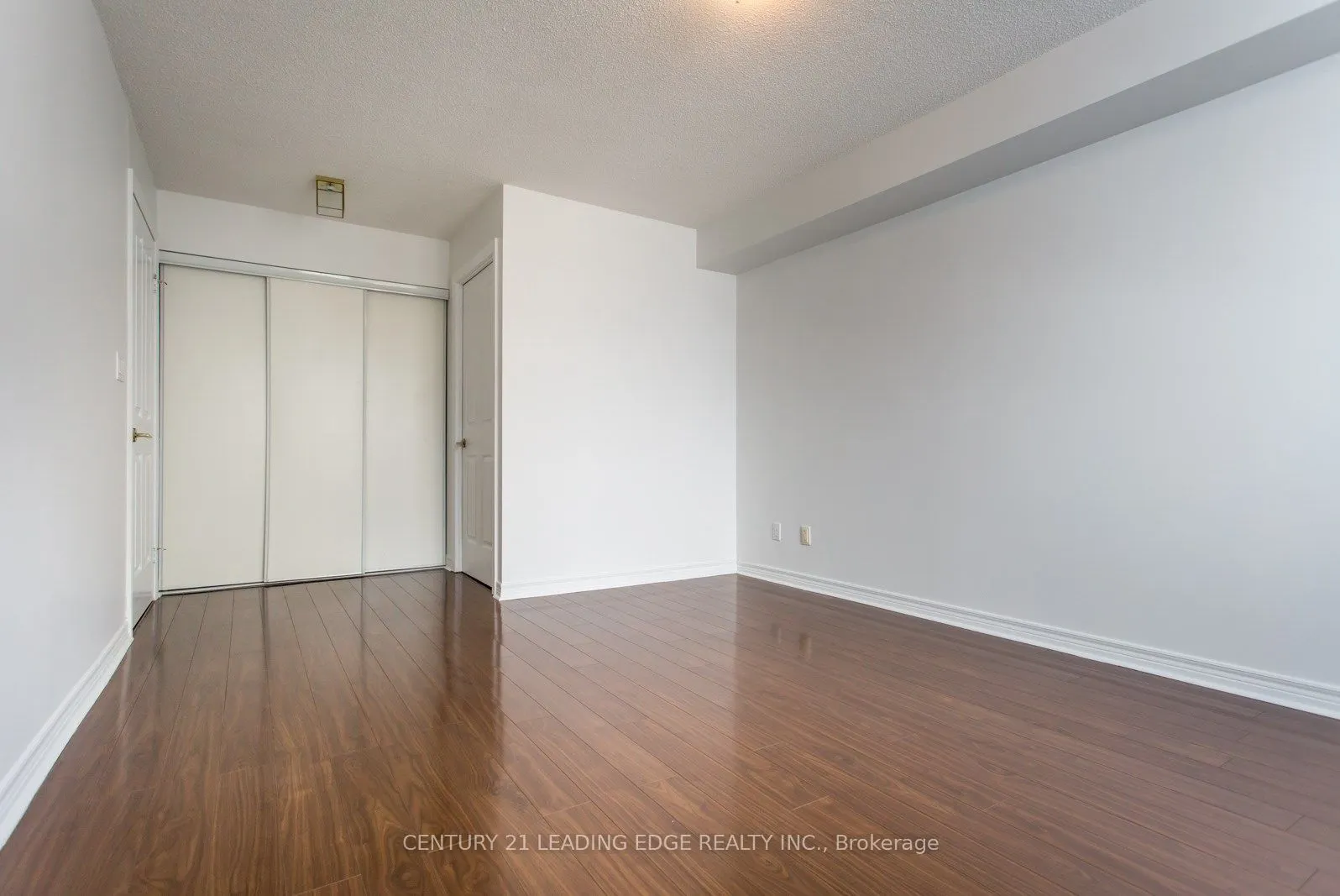 68 Corporate Drive, #1830