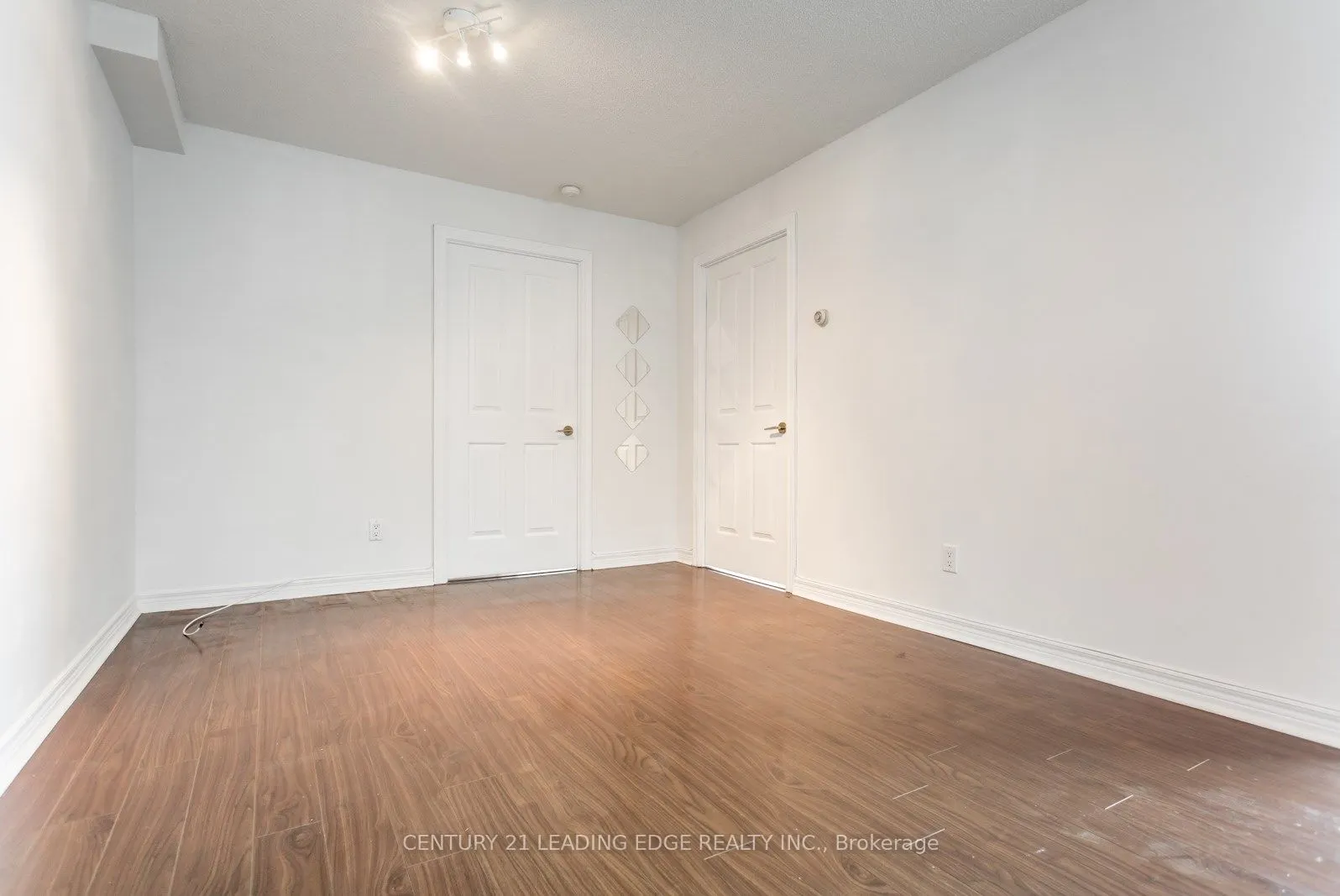 68 Corporate Drive, #1830