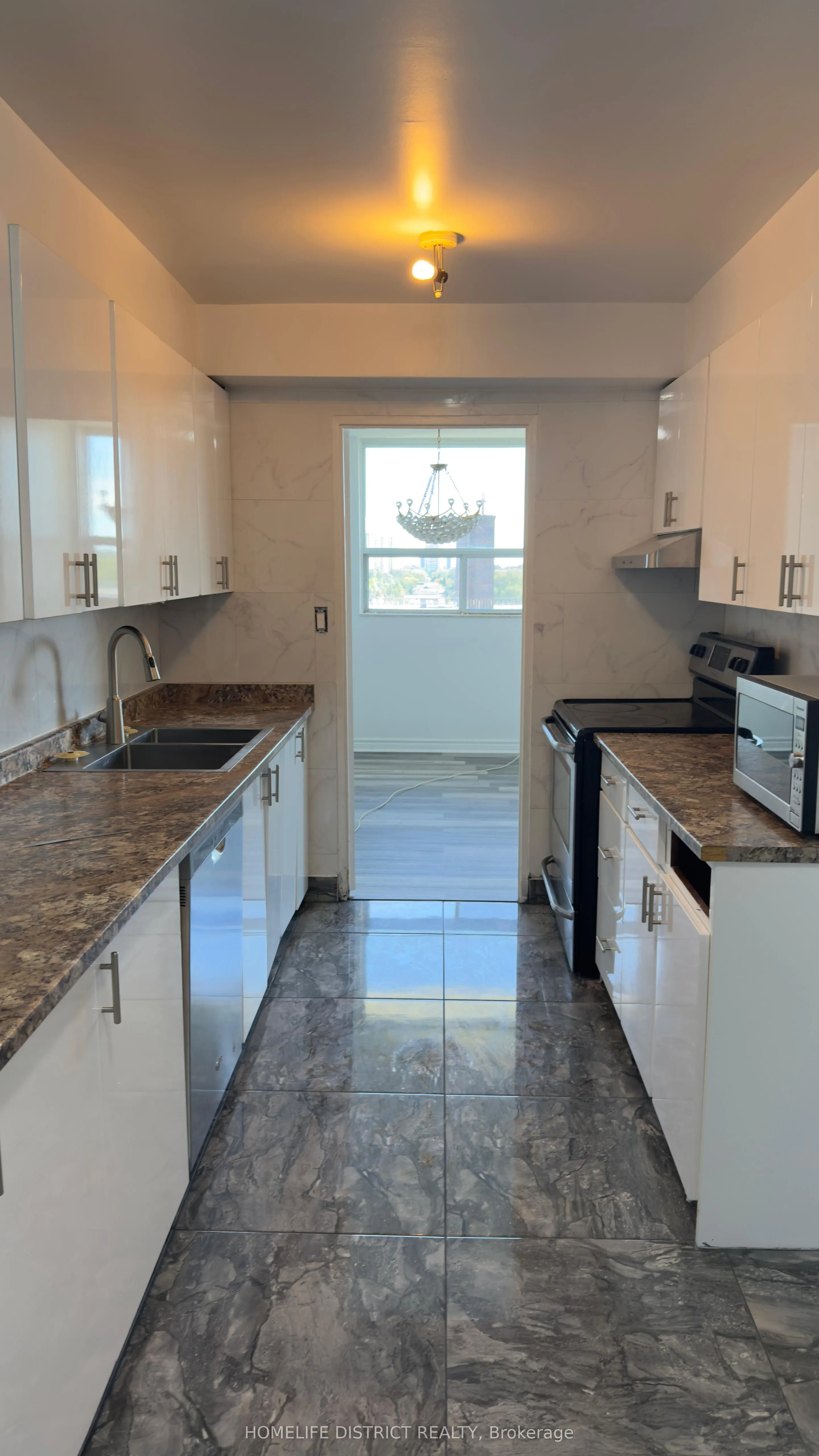 20 Gilder Drive, #1006