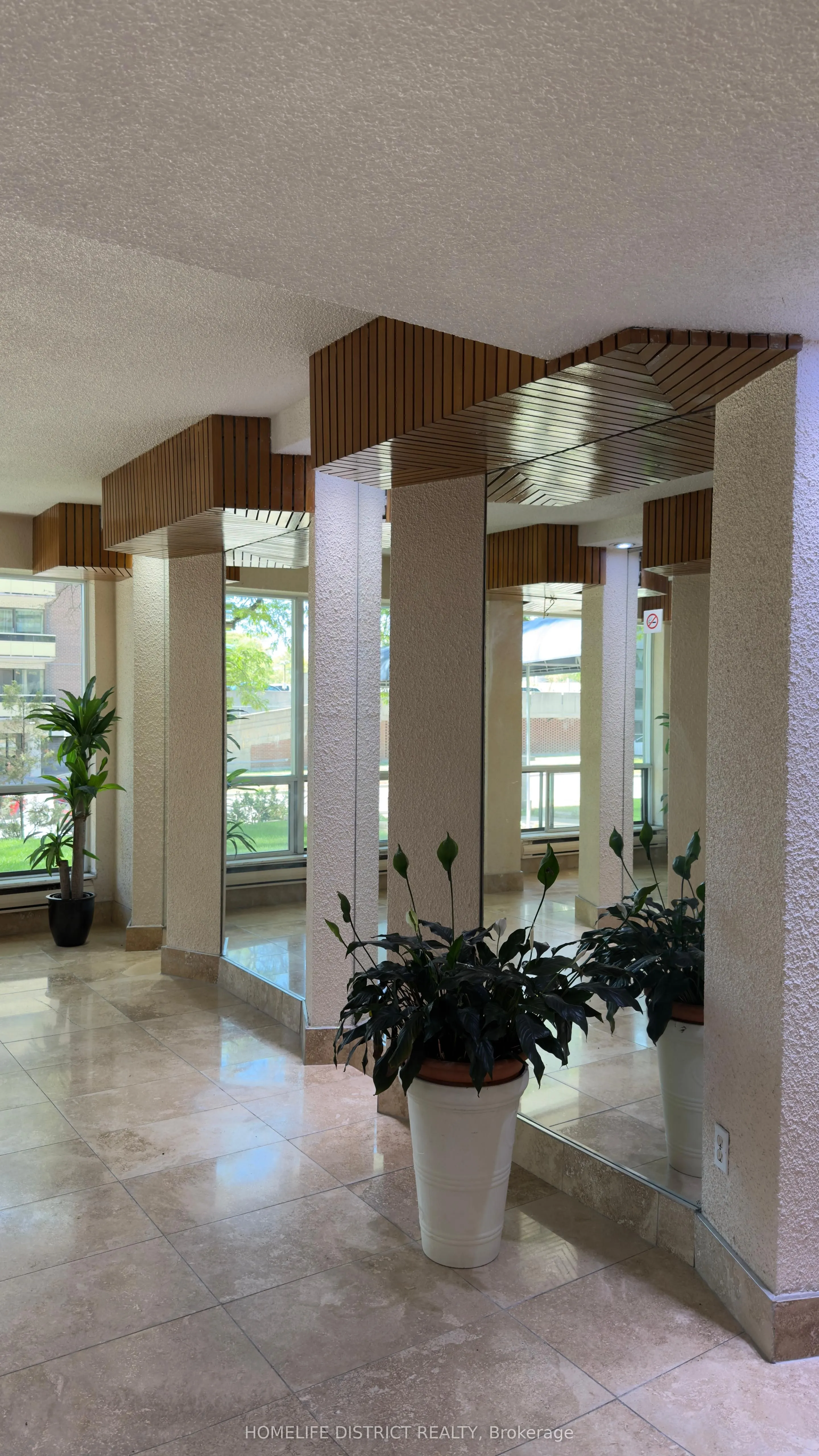 20 Gilder Drive, #1006