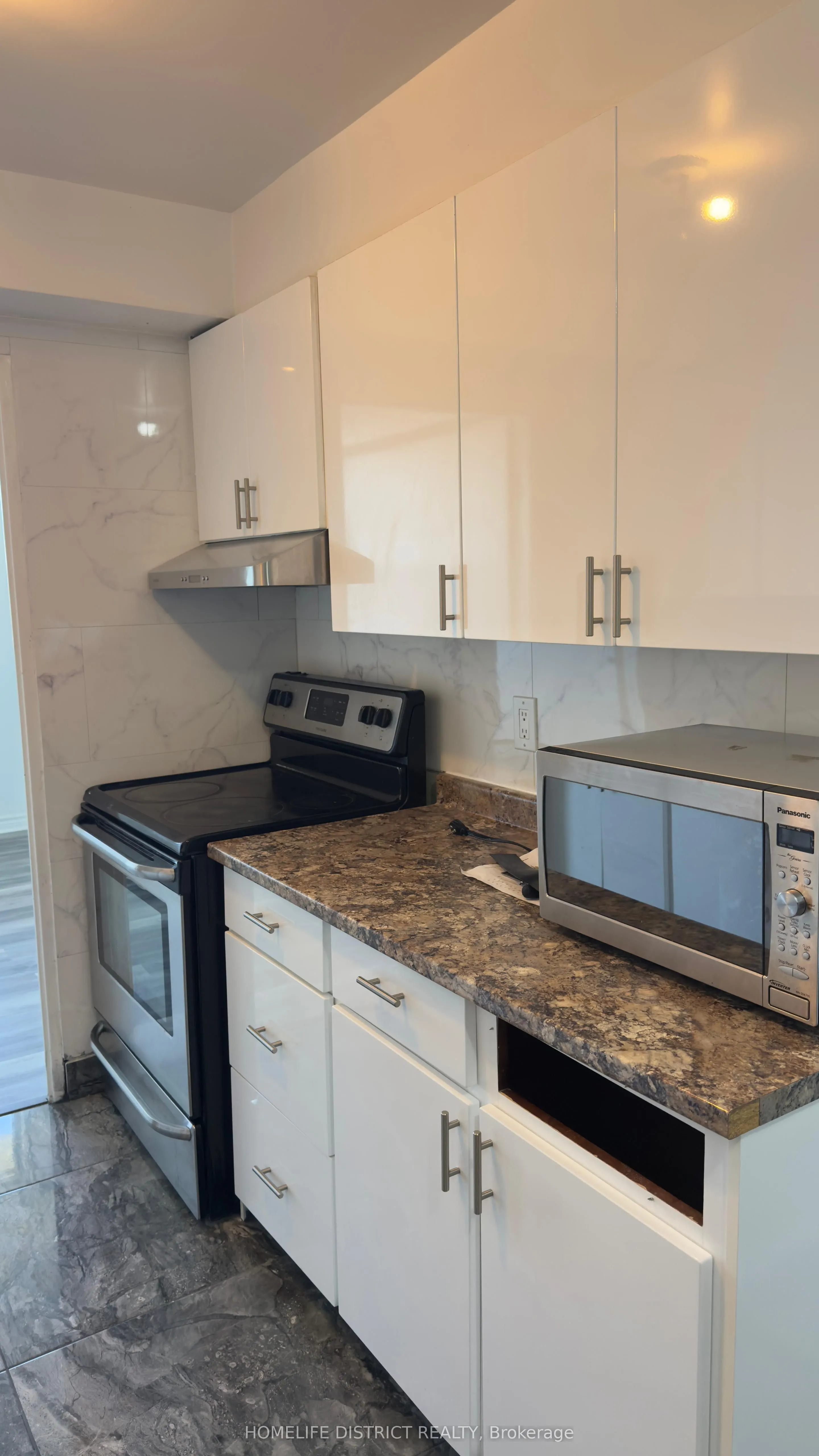 20 Gilder Drive, #1006