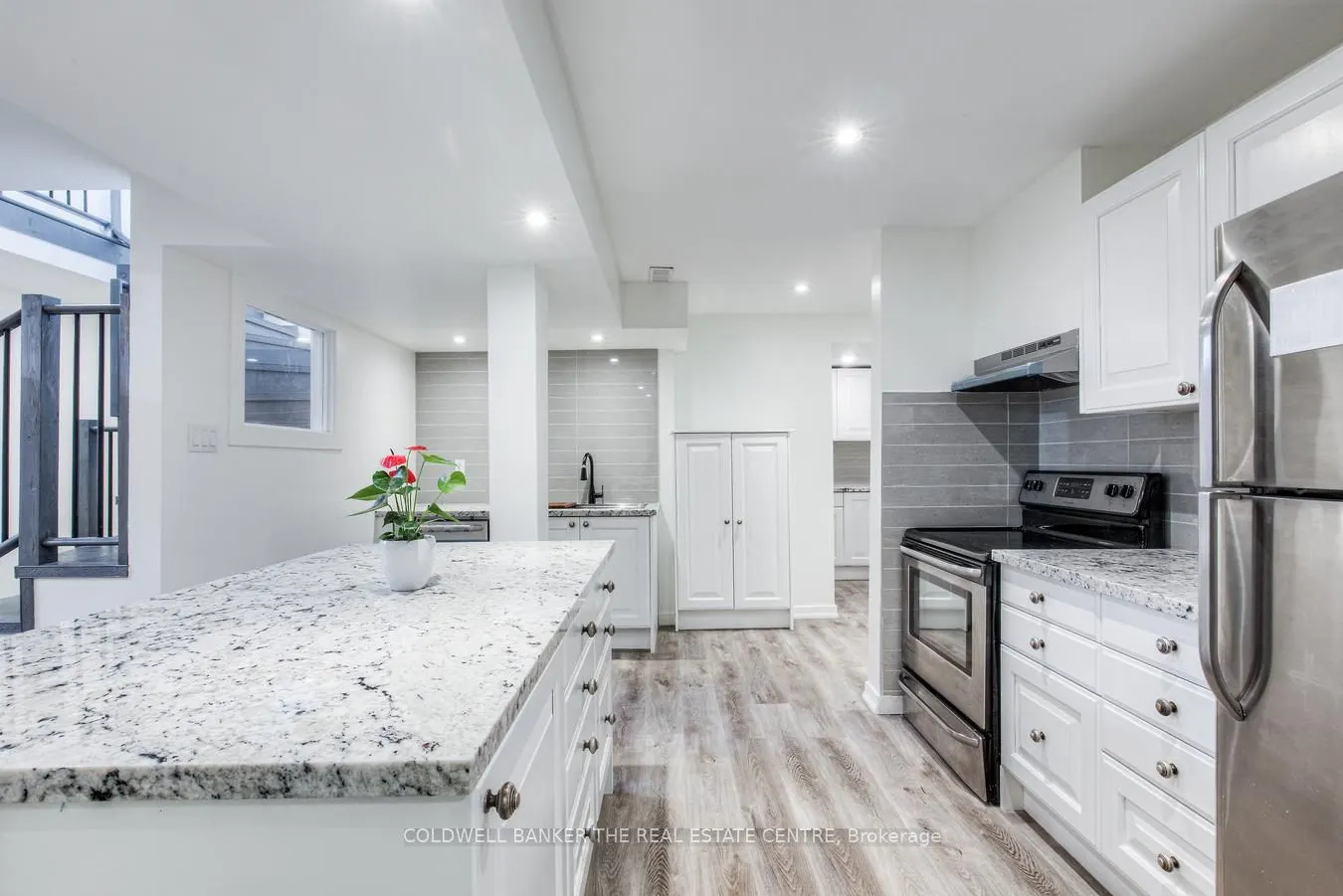 LOWER - 562 Winette Road