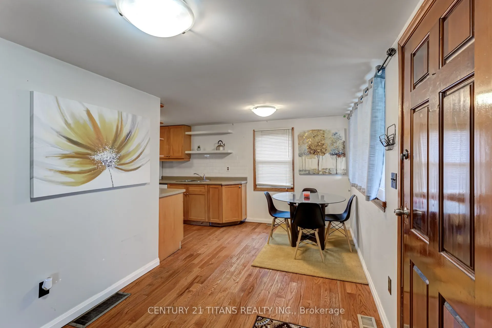 130 West Beach Road