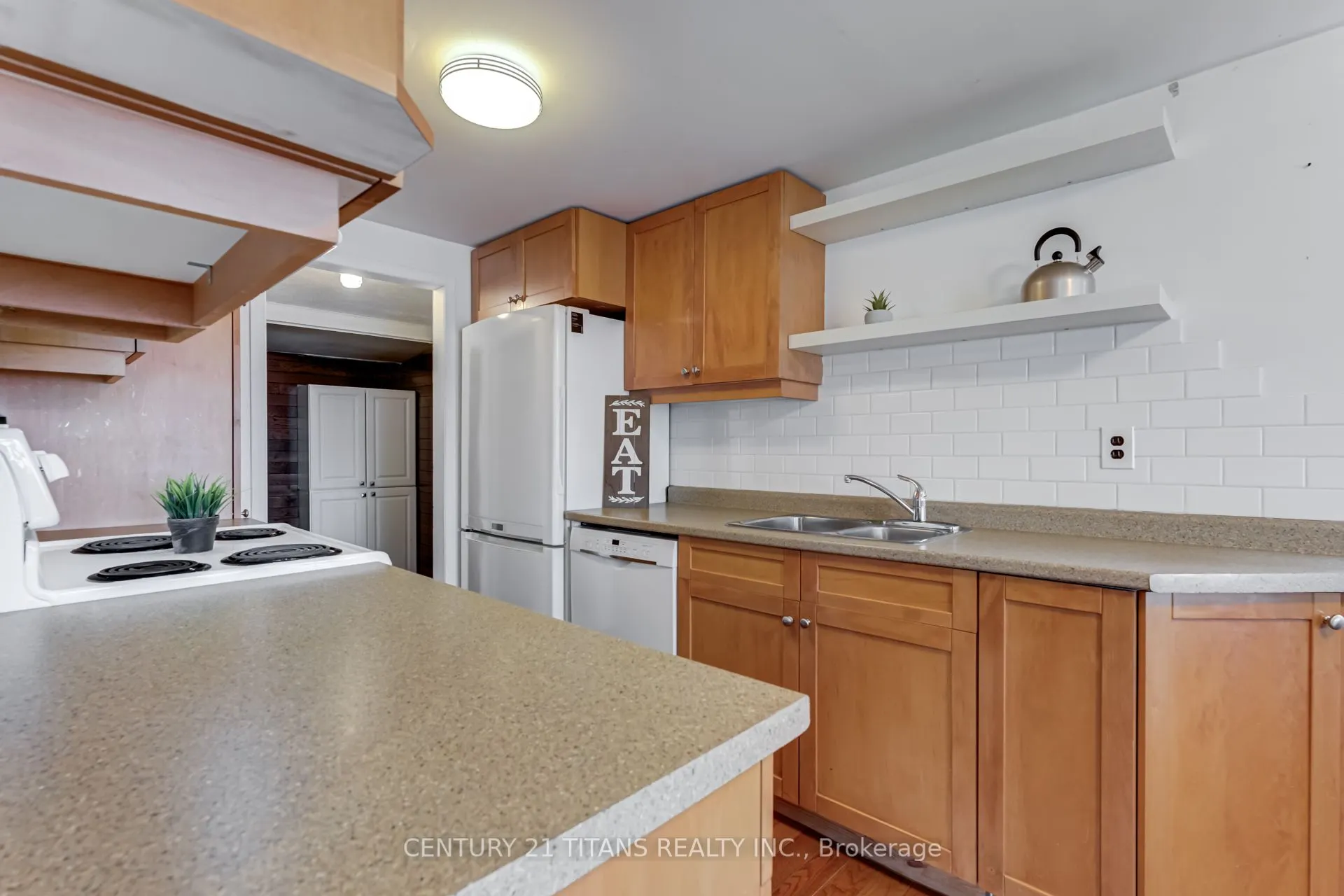 130 West Beach Road