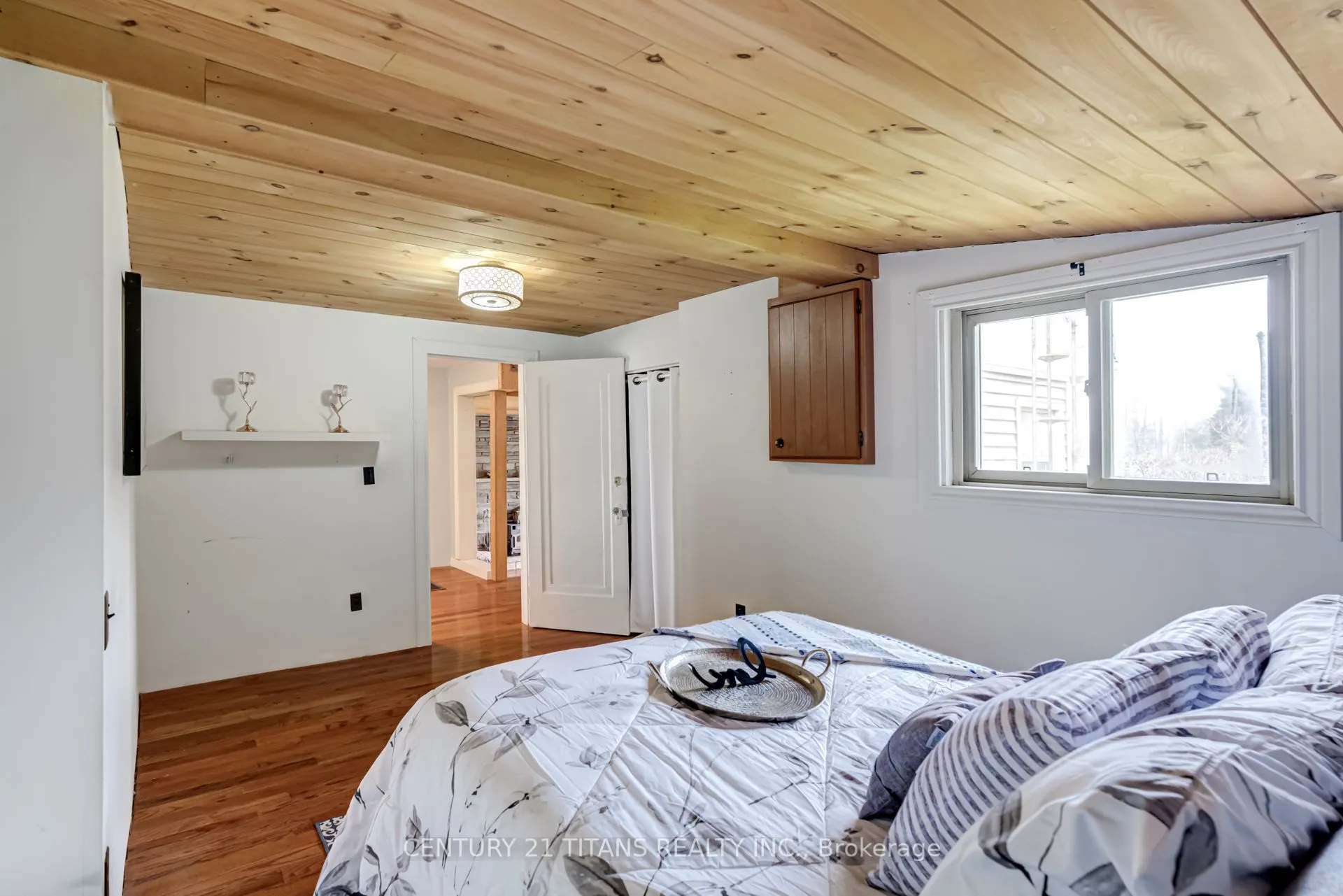130 West Beach Road