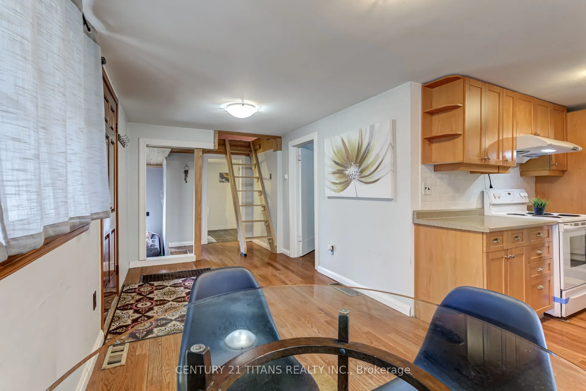130 West Beach Road