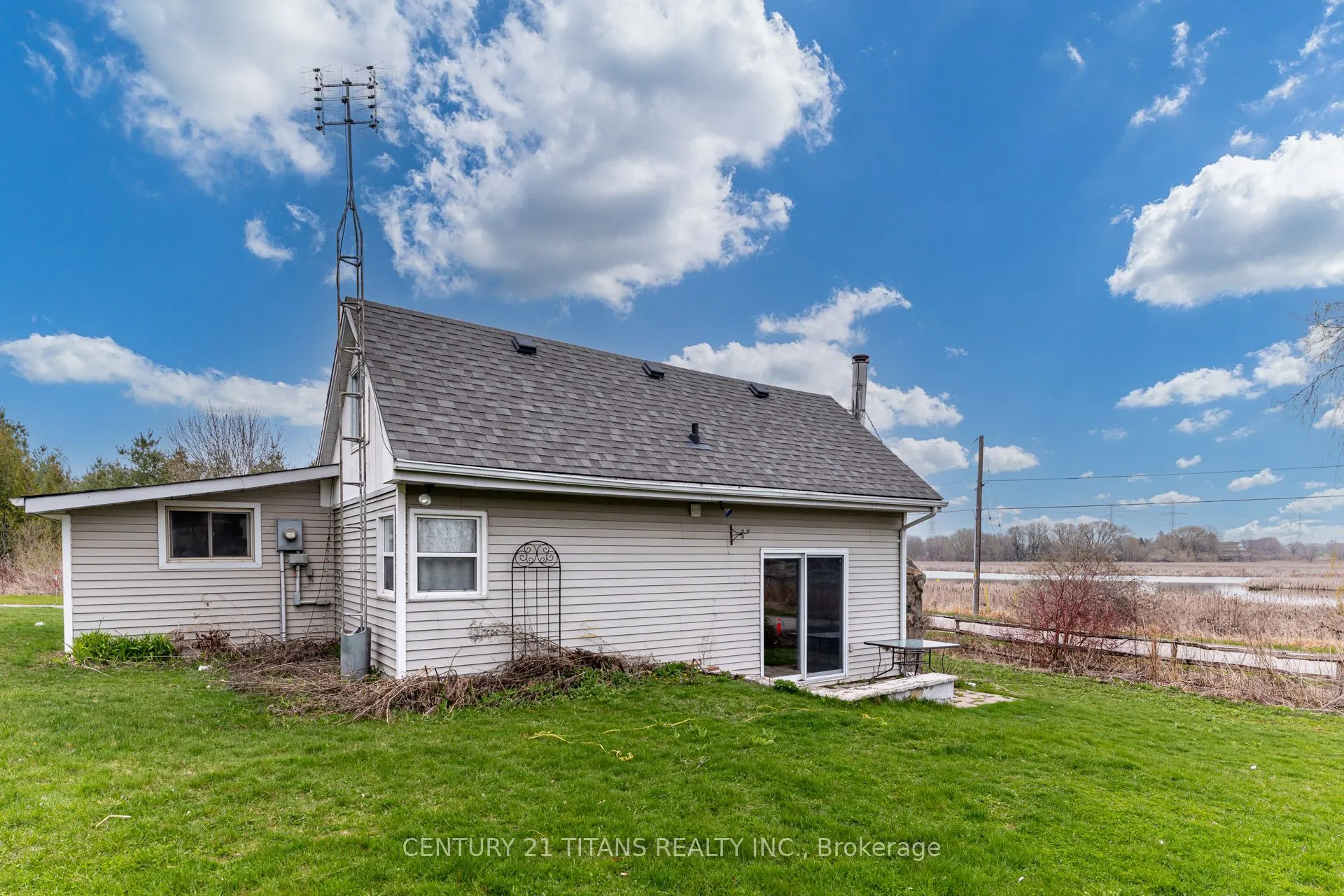 130 West Beach Road