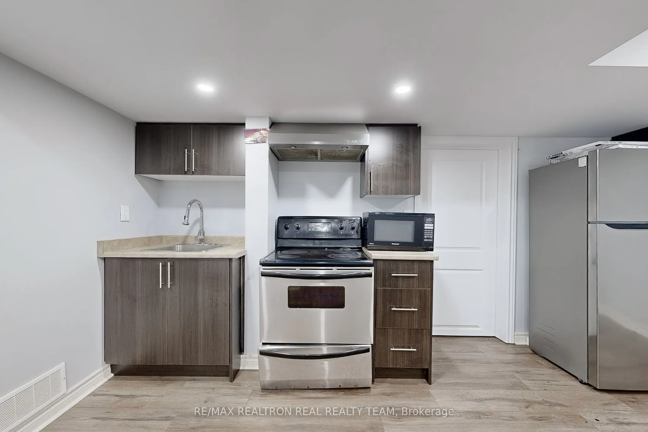 8892 Sheppard Avenue E, #Unit B1