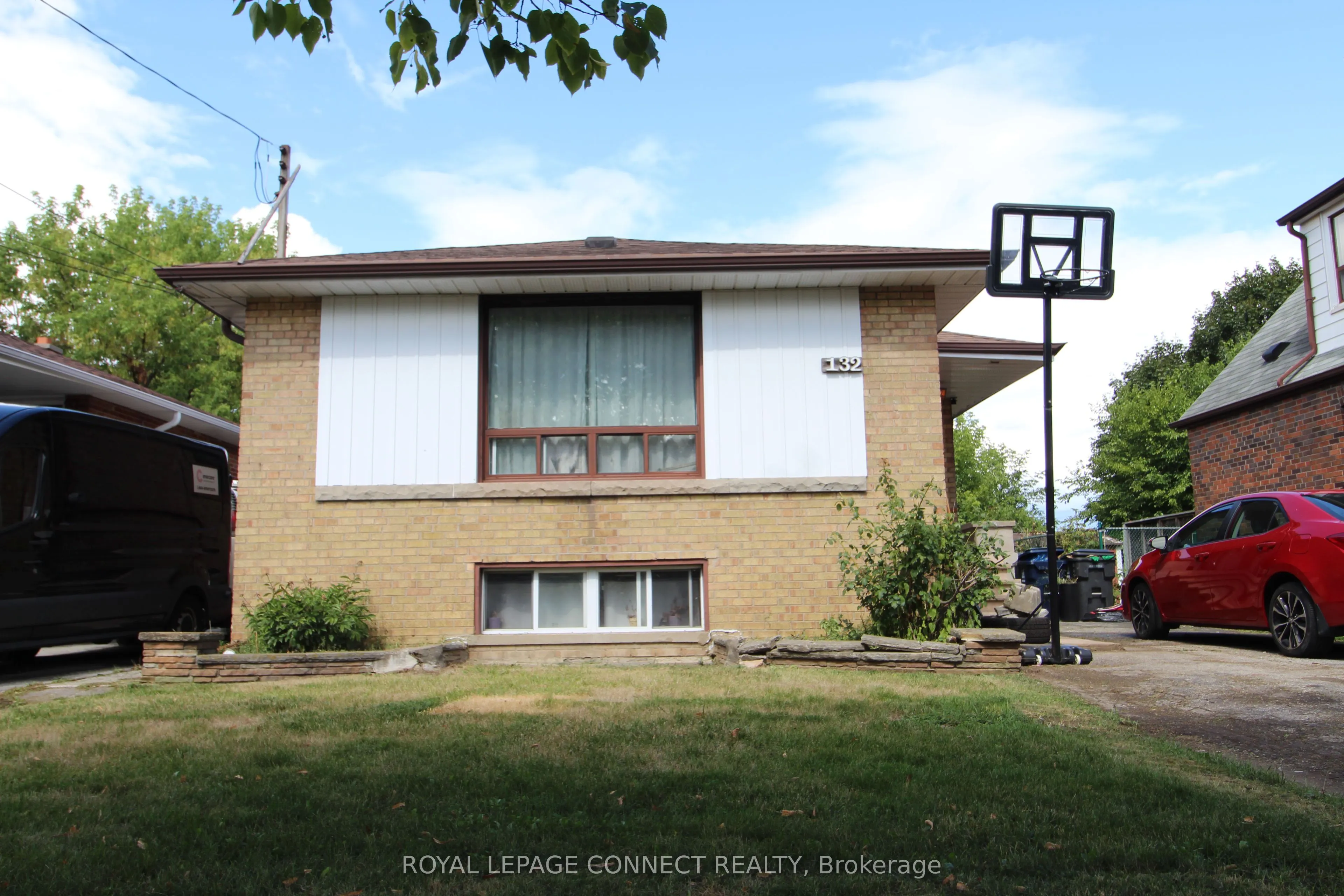 132 Ellendale Drive