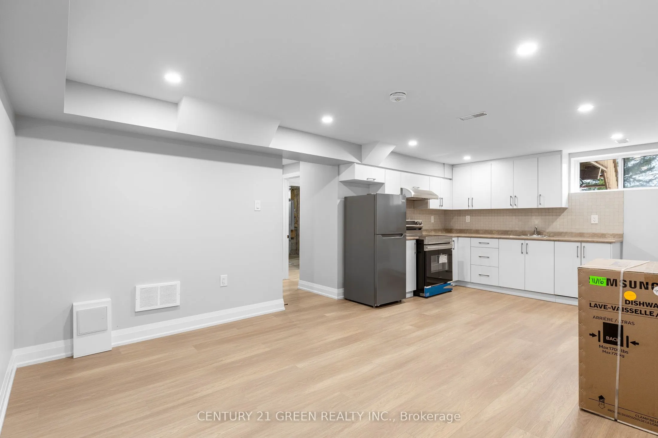 32 Brookridge Drive