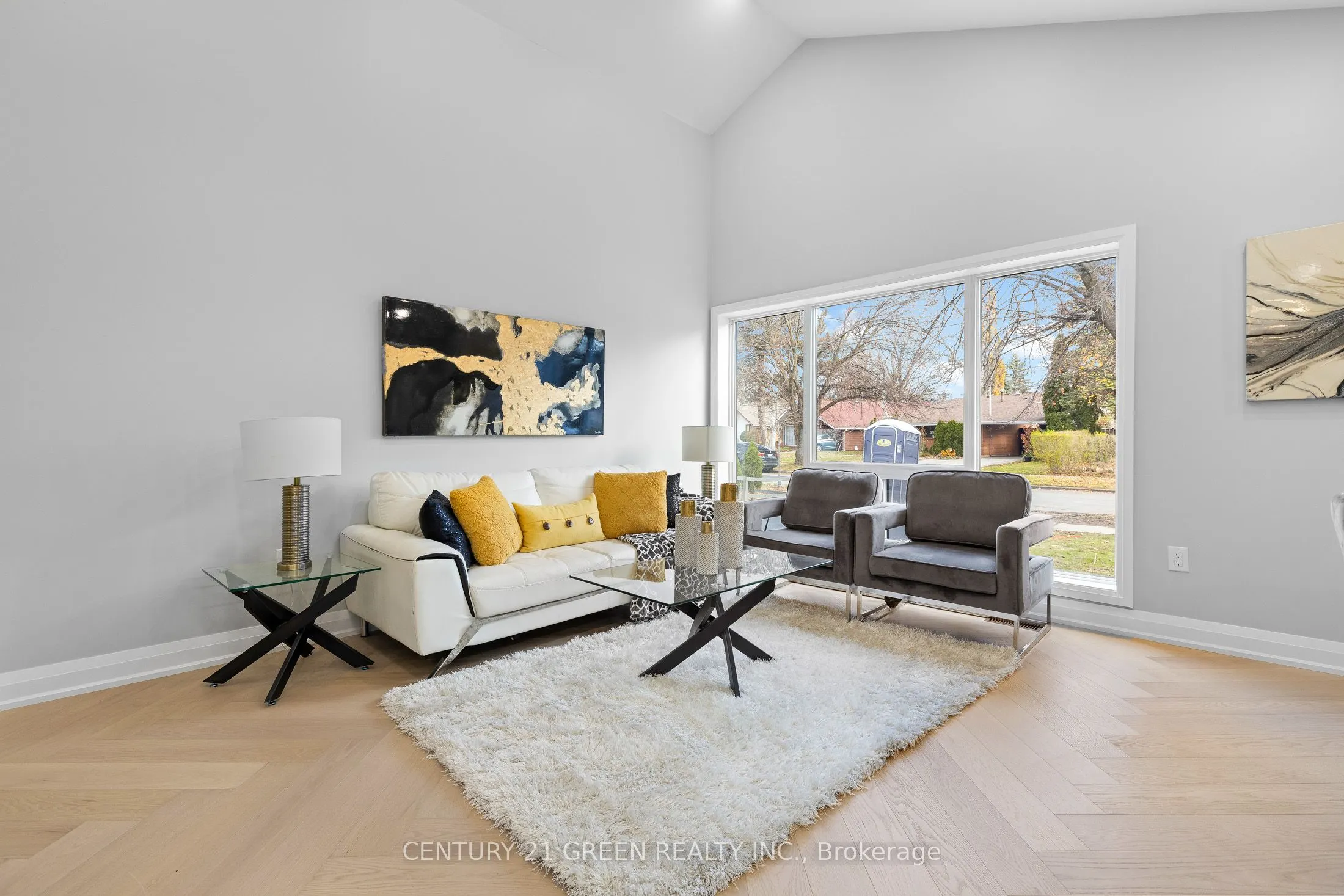 32 Brookridge Drive