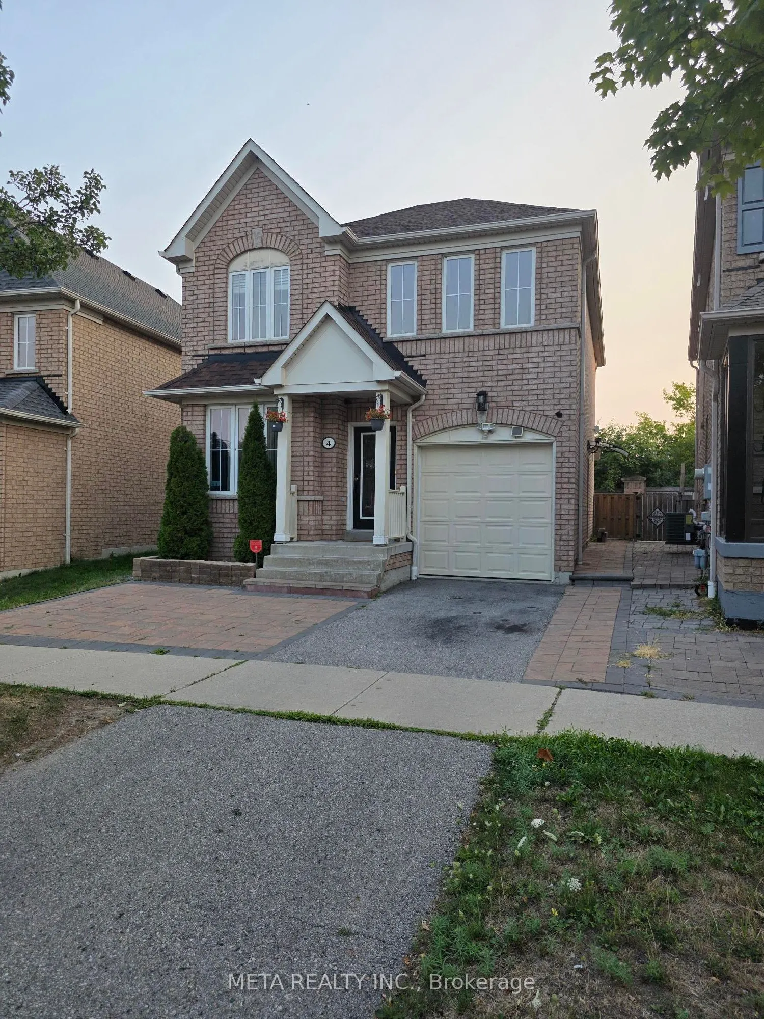 4 Tansley Crescent