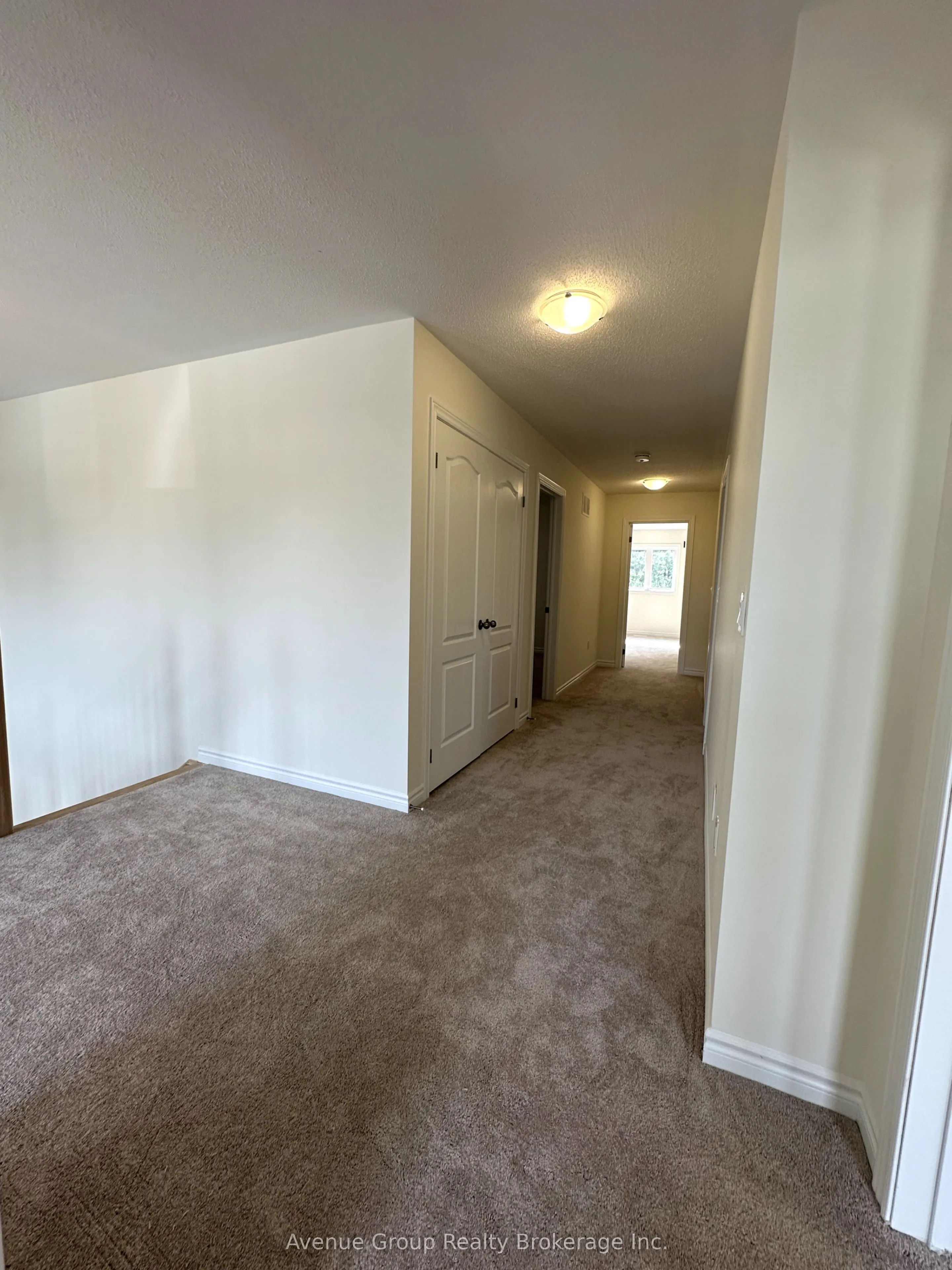 110 North Garden Boulevard