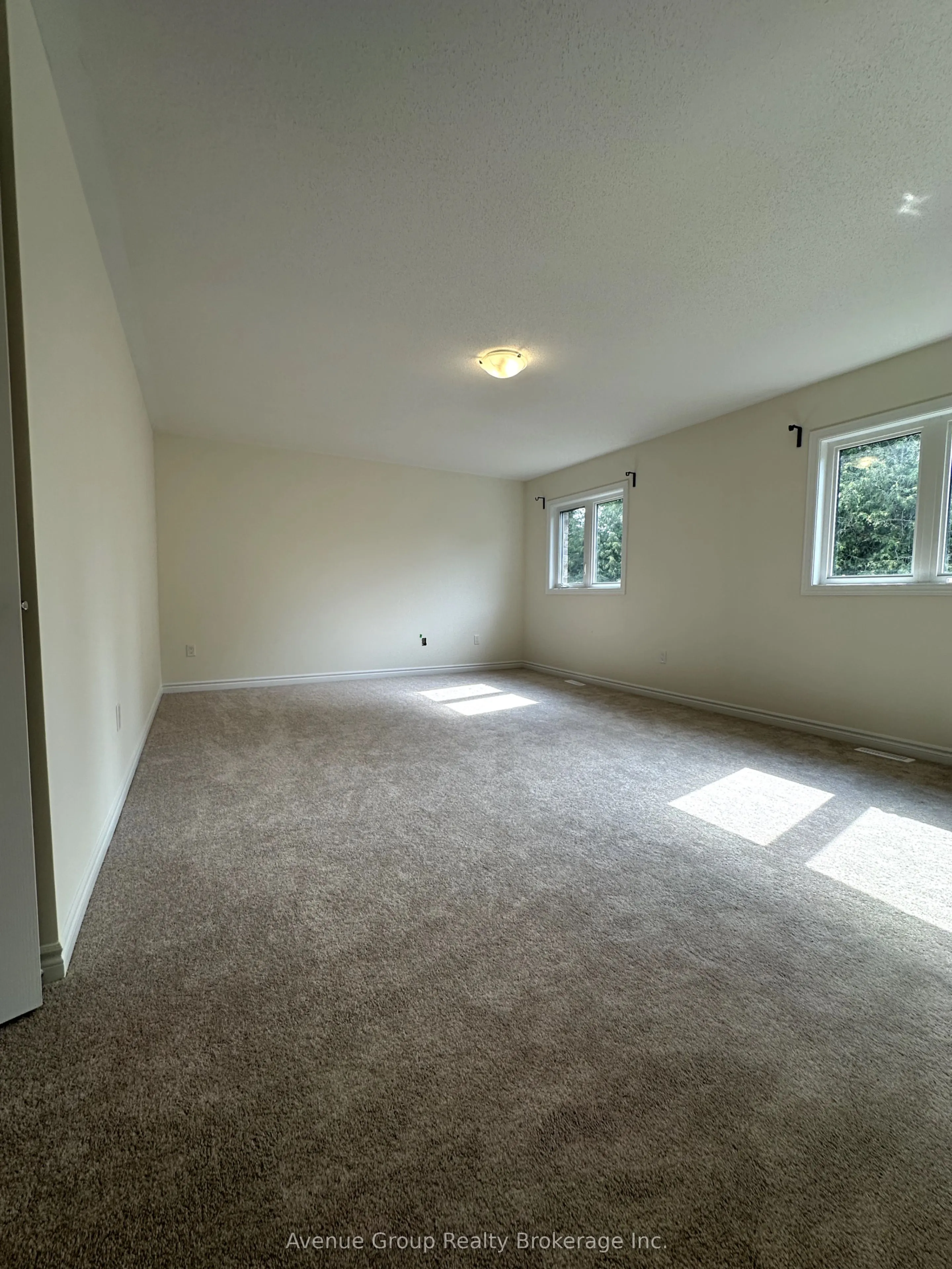 110 North Garden Boulevard
