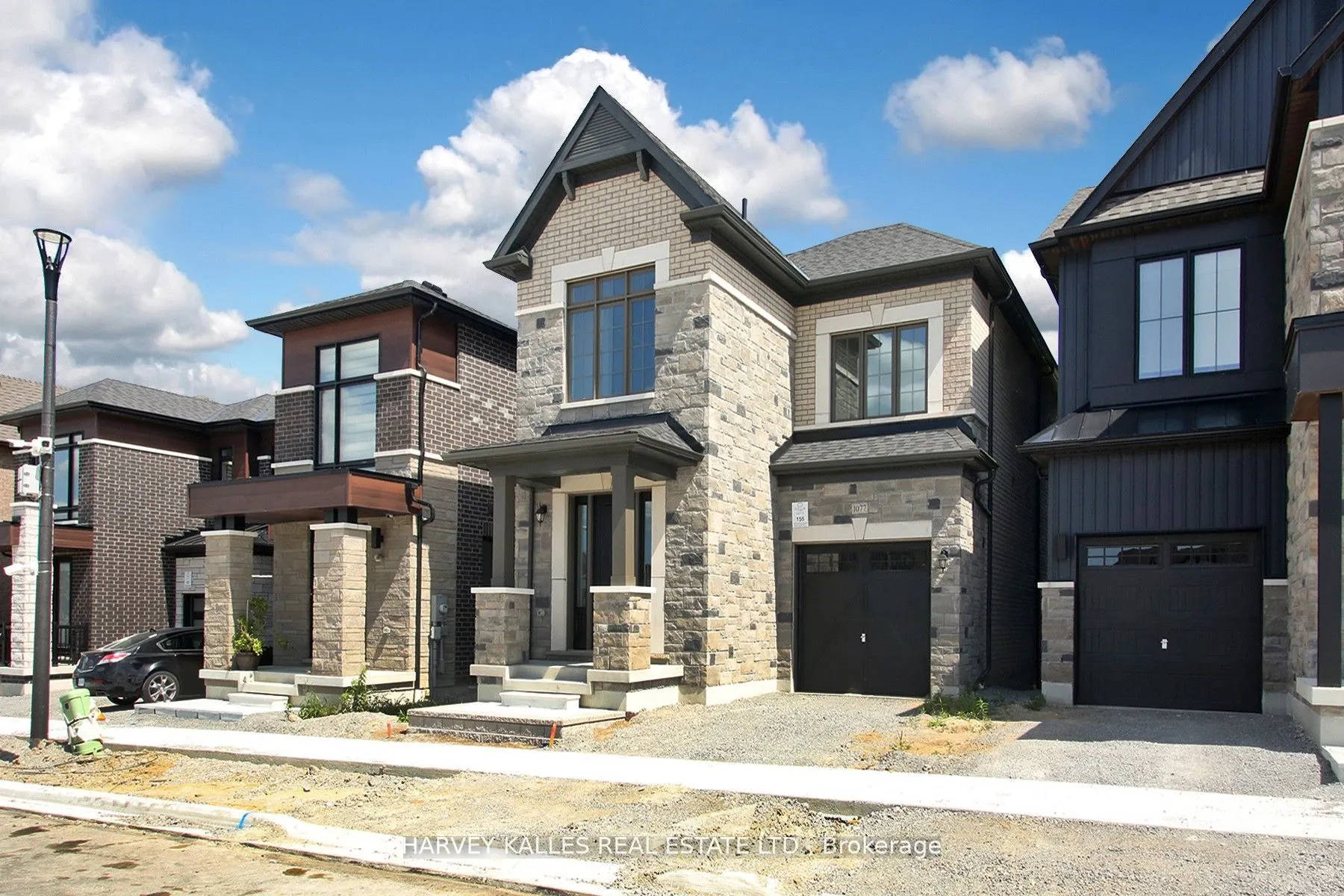 1077 Zircon Manor