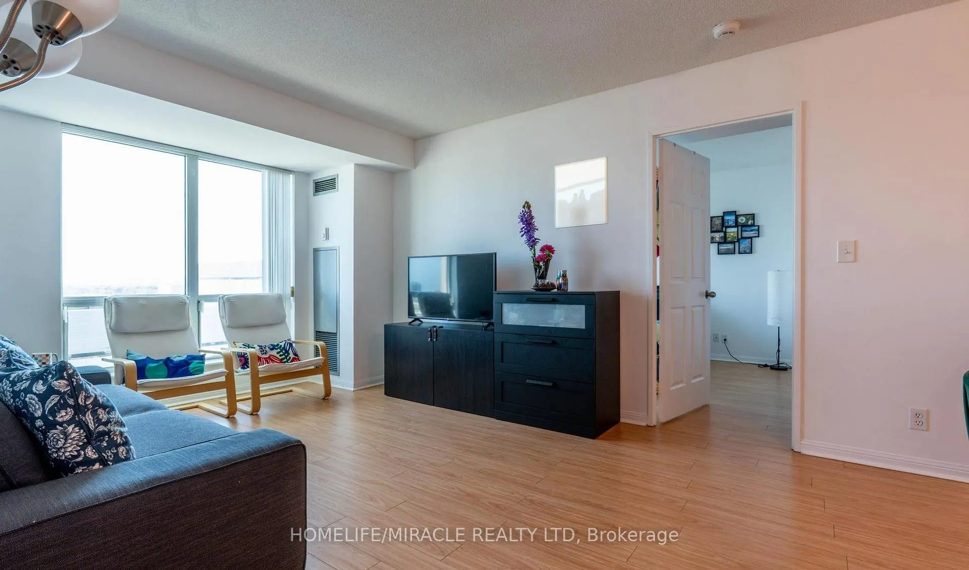 1 Lee Centre Drive, #1506