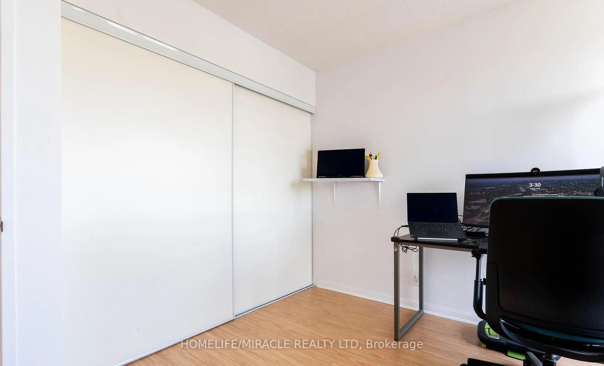 1 Lee Centre Drive, #1506