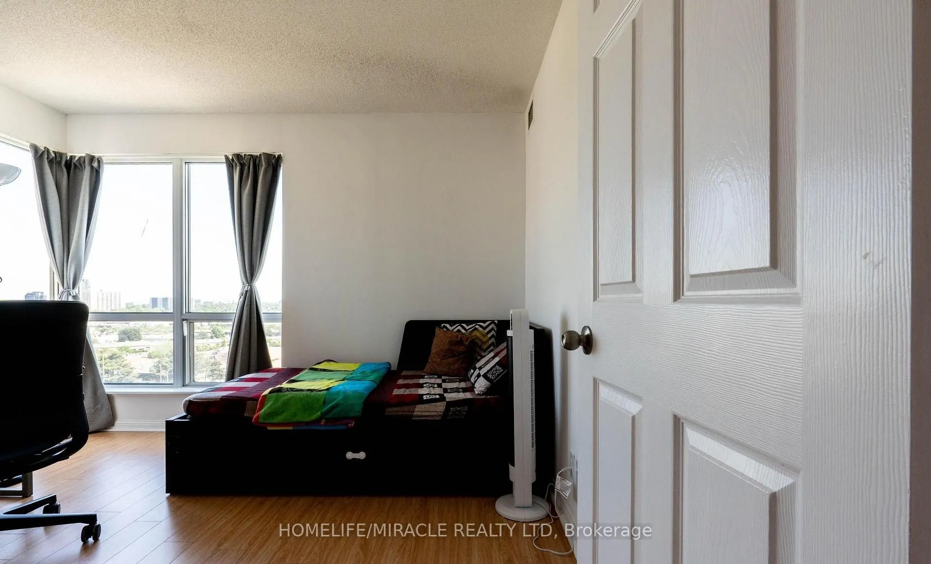 1 Lee Centre Drive, #1506