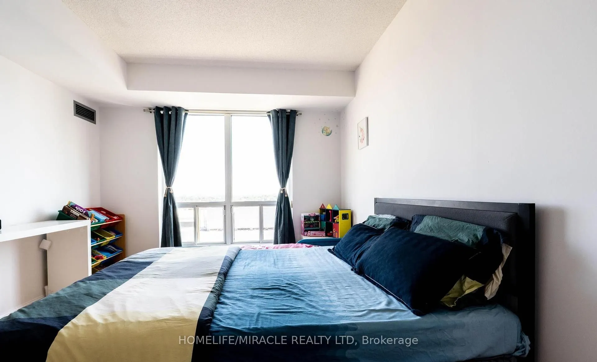 1 Lee Centre Drive, #1506