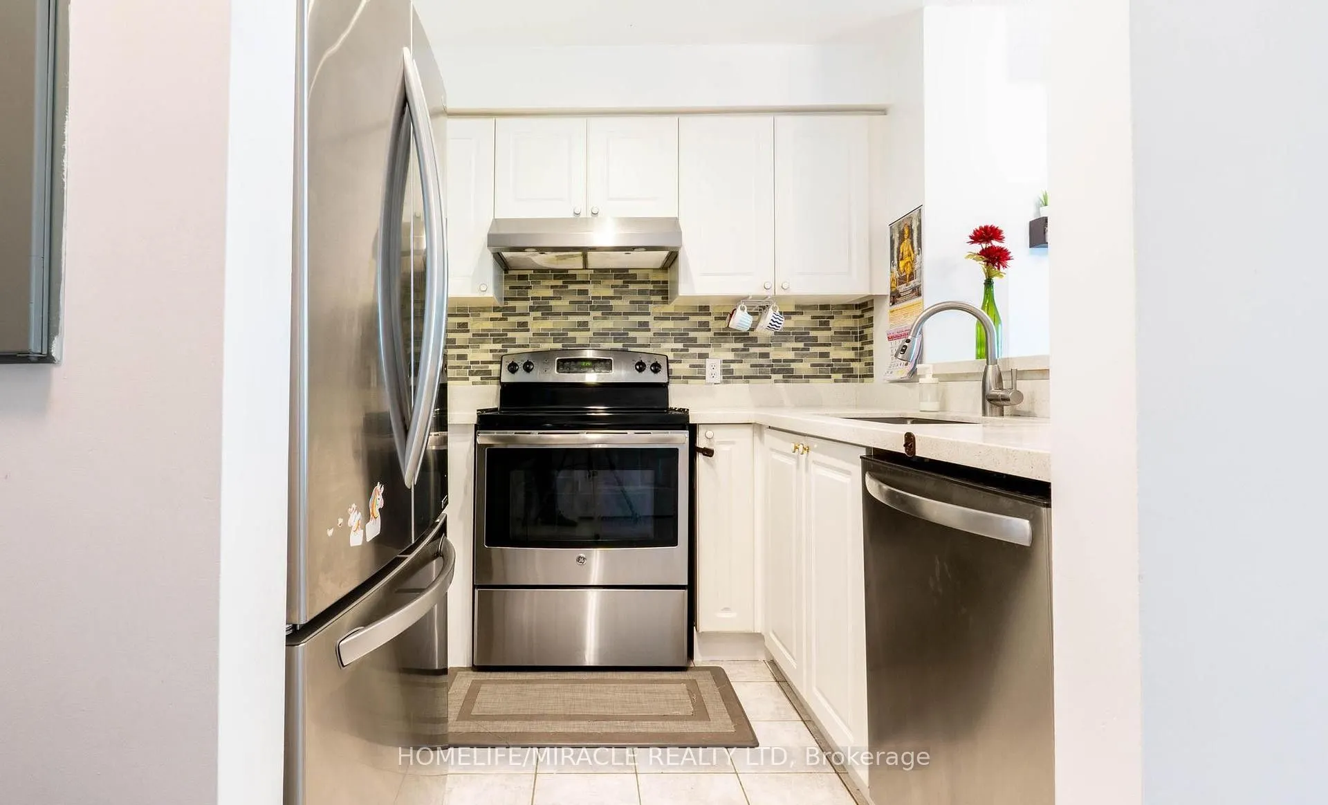 1 Lee Centre Drive, #1506