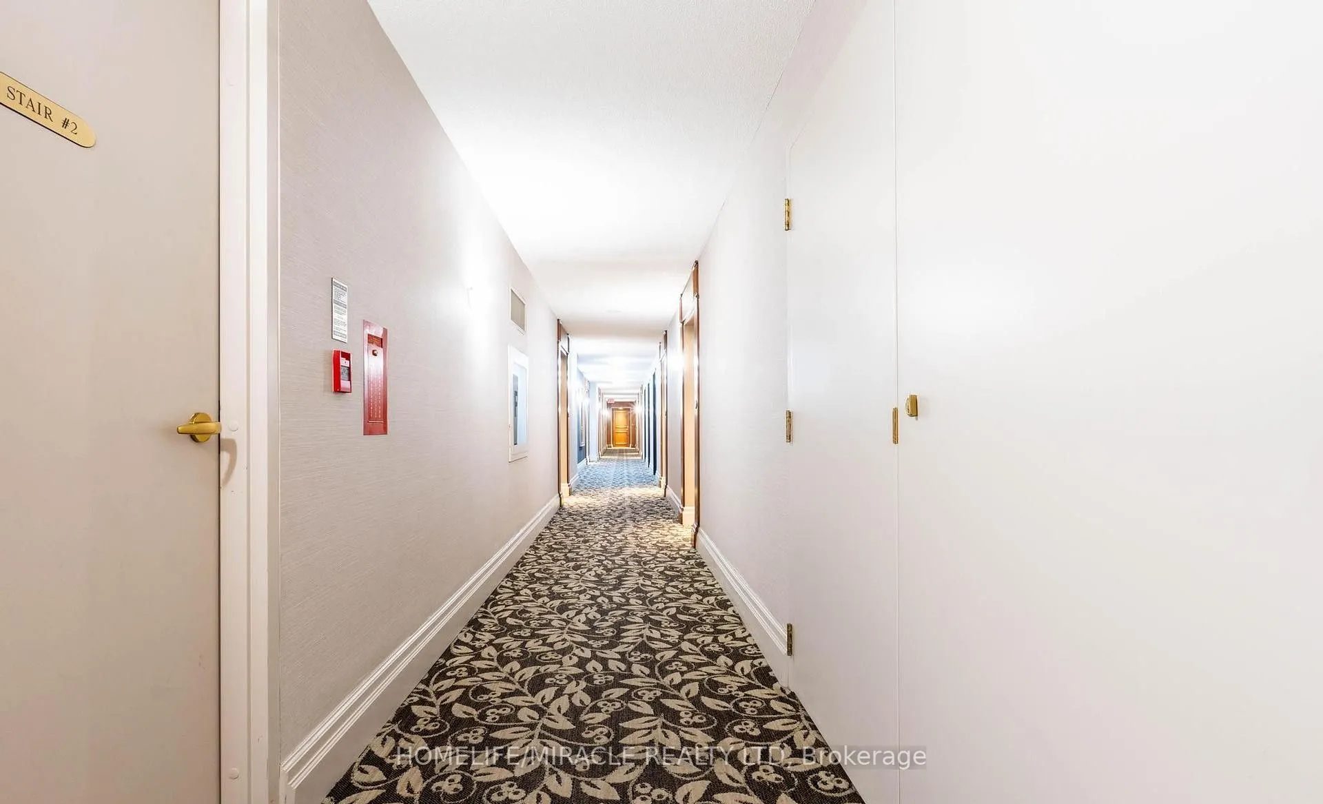 1 Lee Centre Drive, #1506