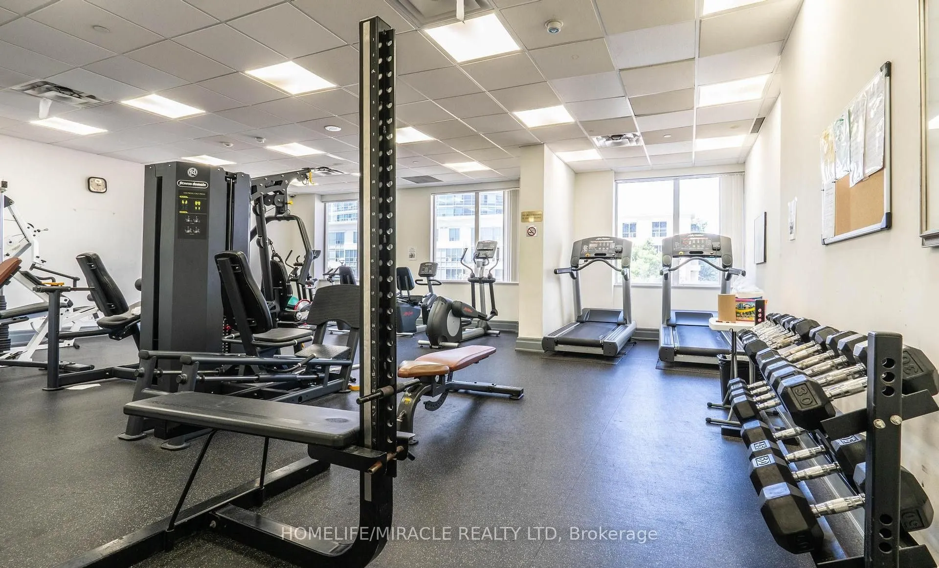 1 Lee Centre Drive, #1506