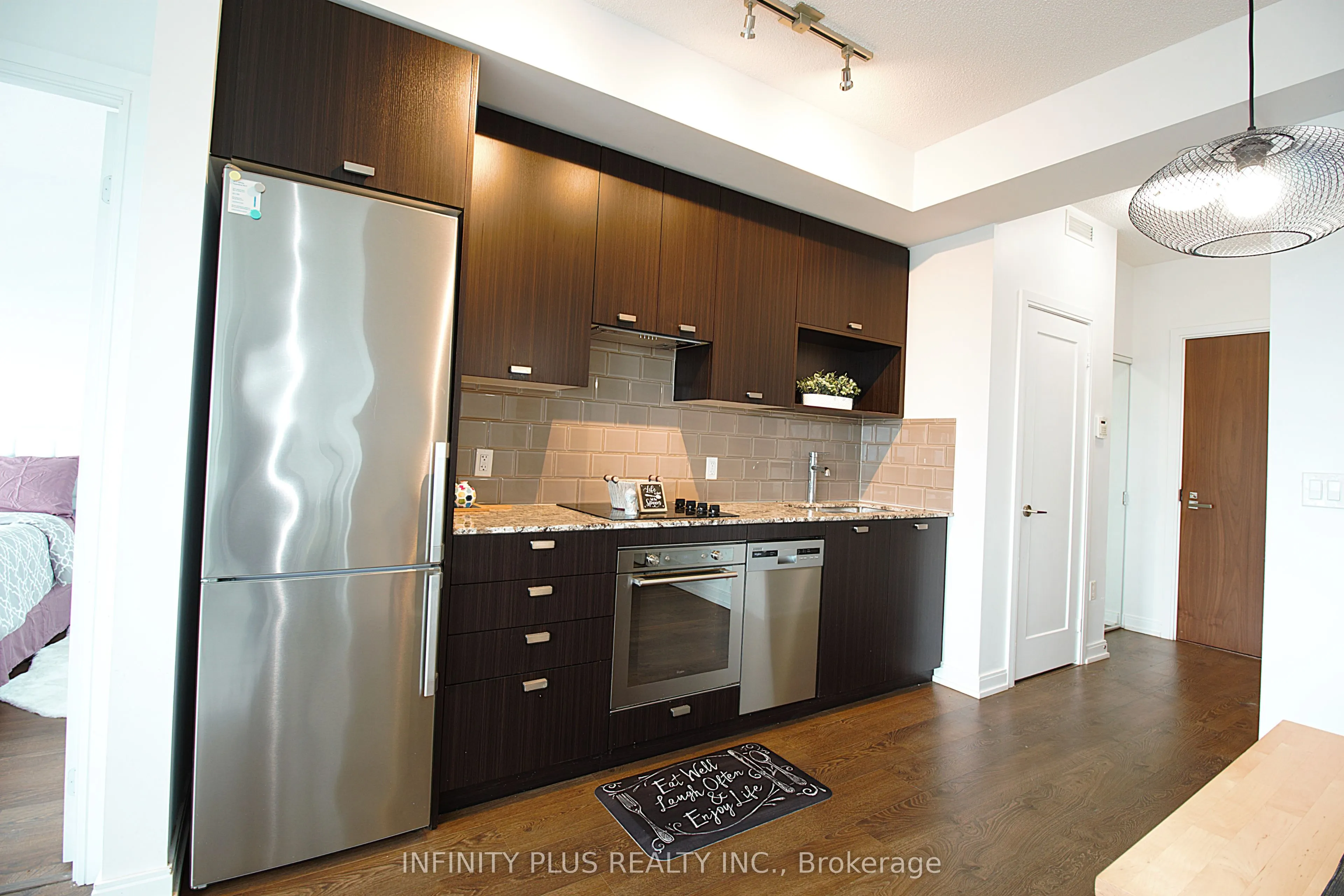 275 Village Green Square N, #3419