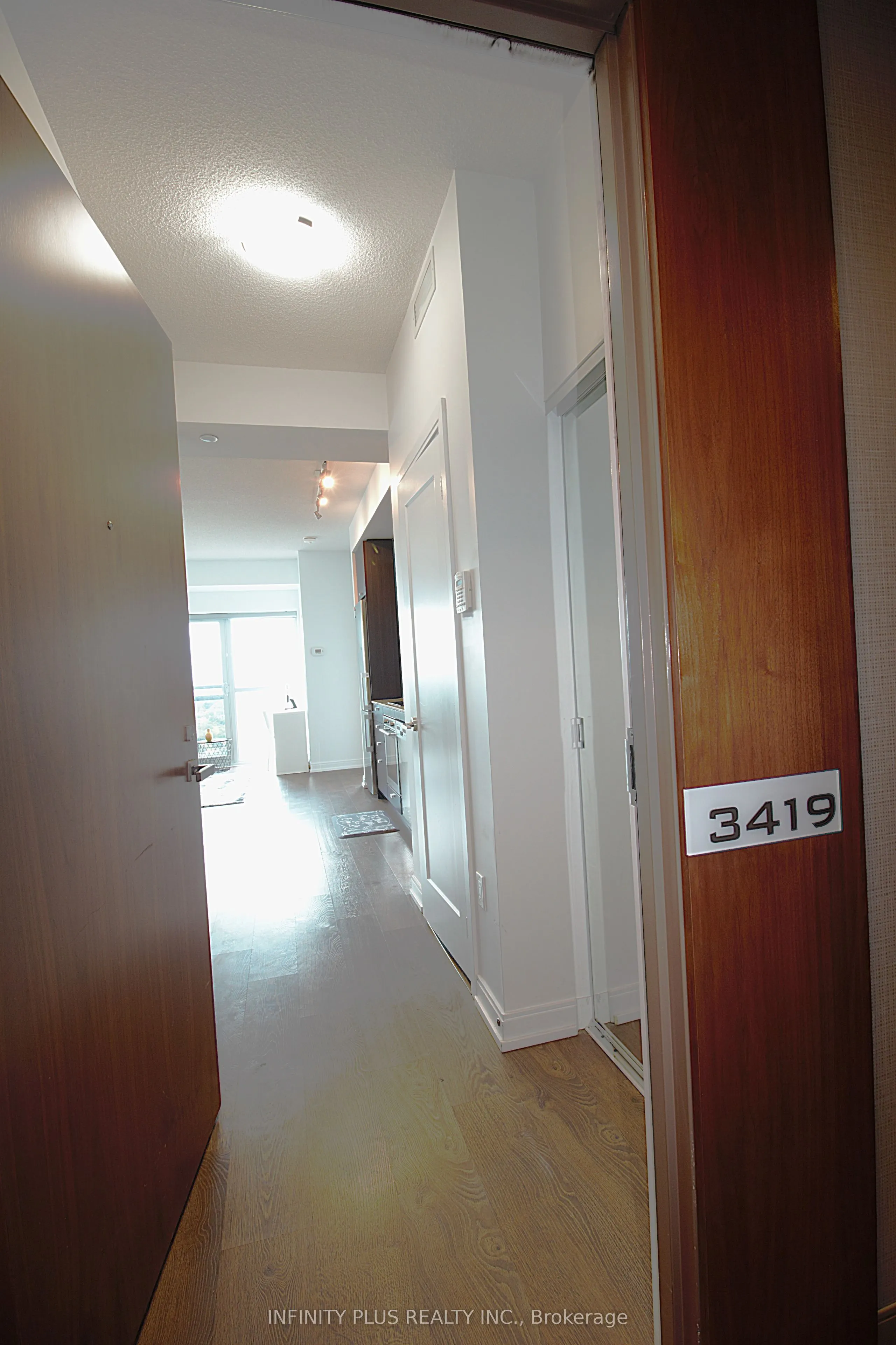275 Village Green Square N, #3419
