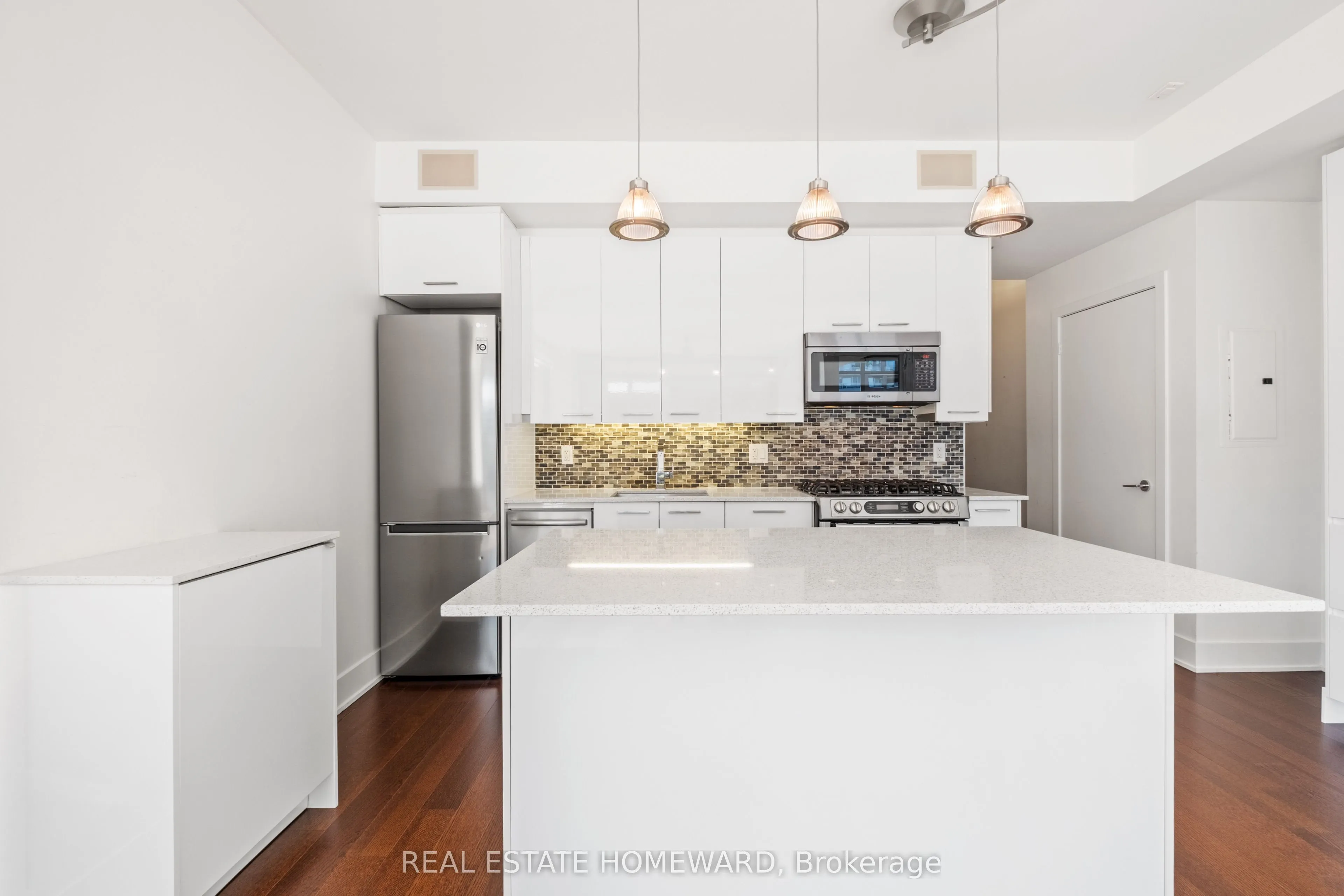 630 Queen Street E, #501
