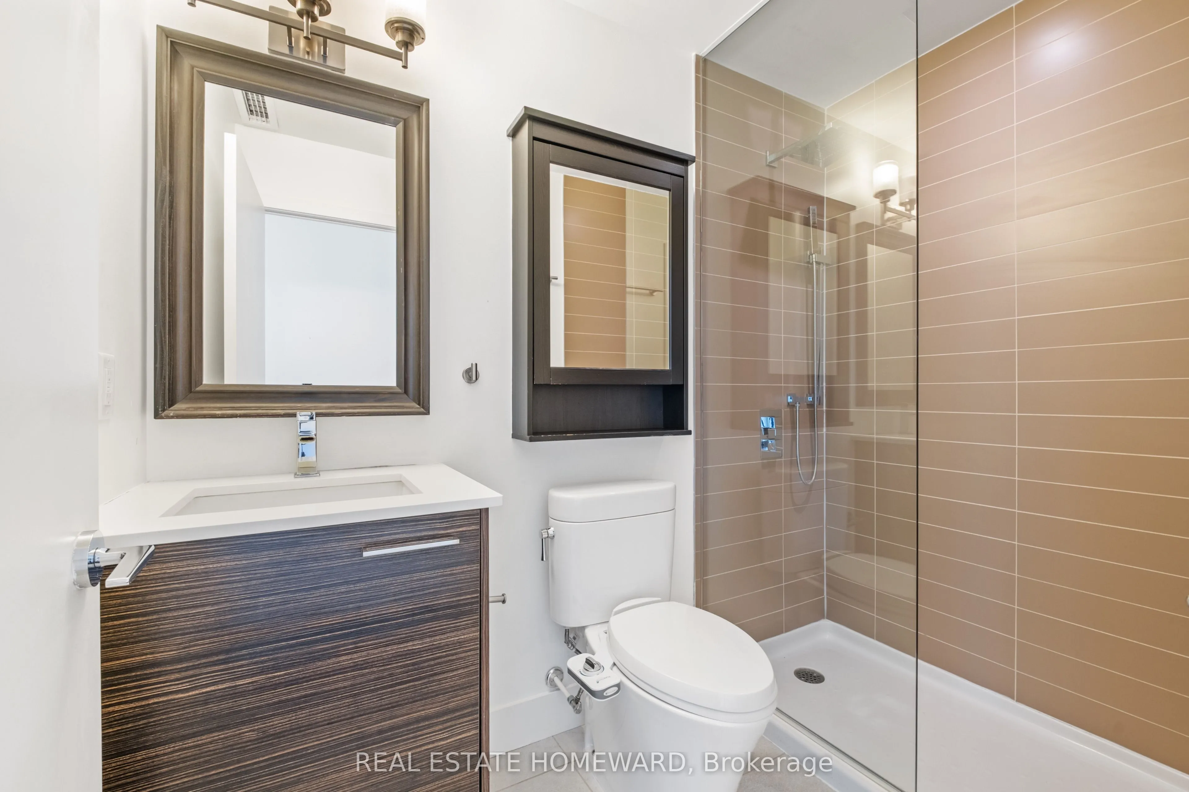 630 Queen Street E, #501