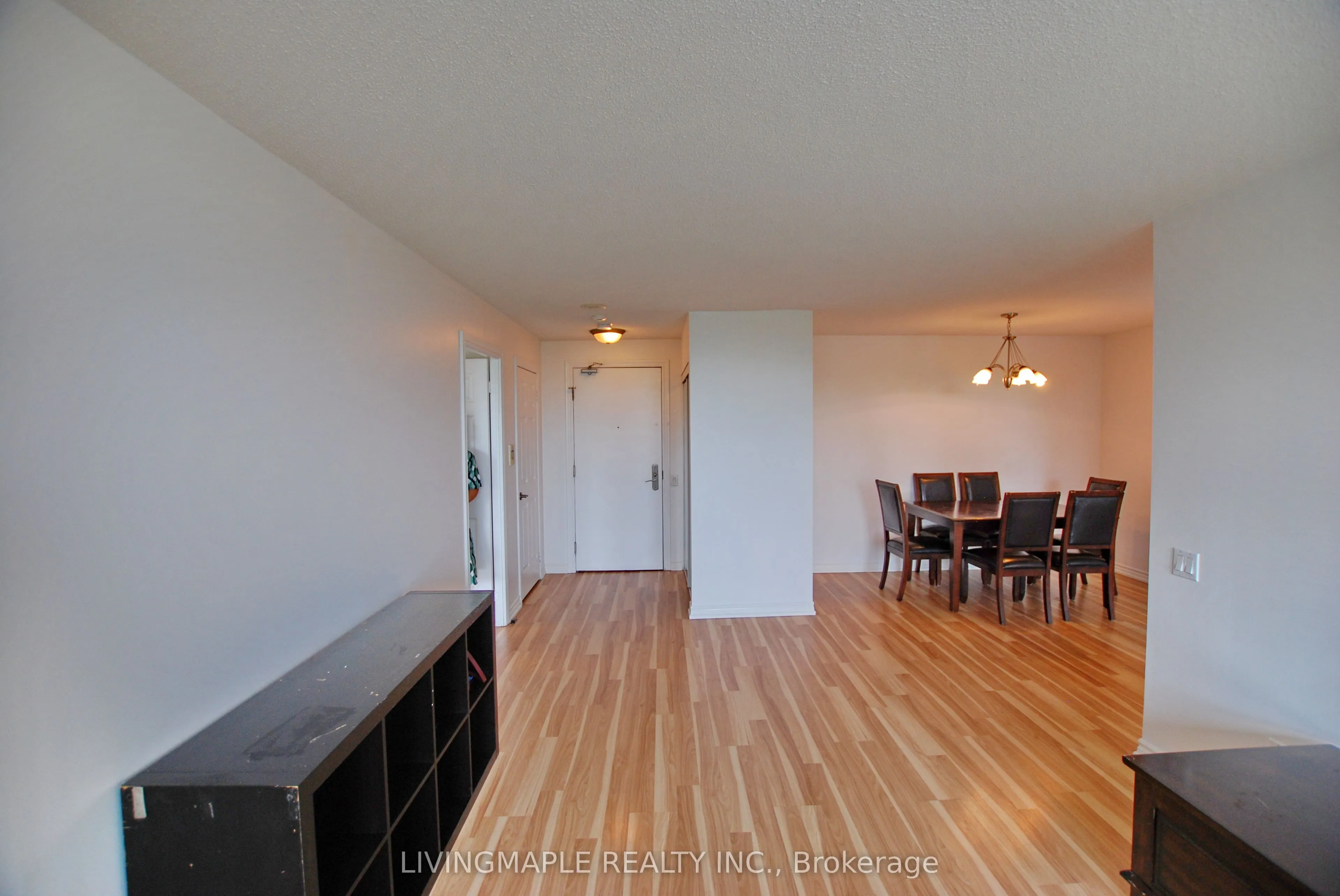 61 Town Centre Court, #1010