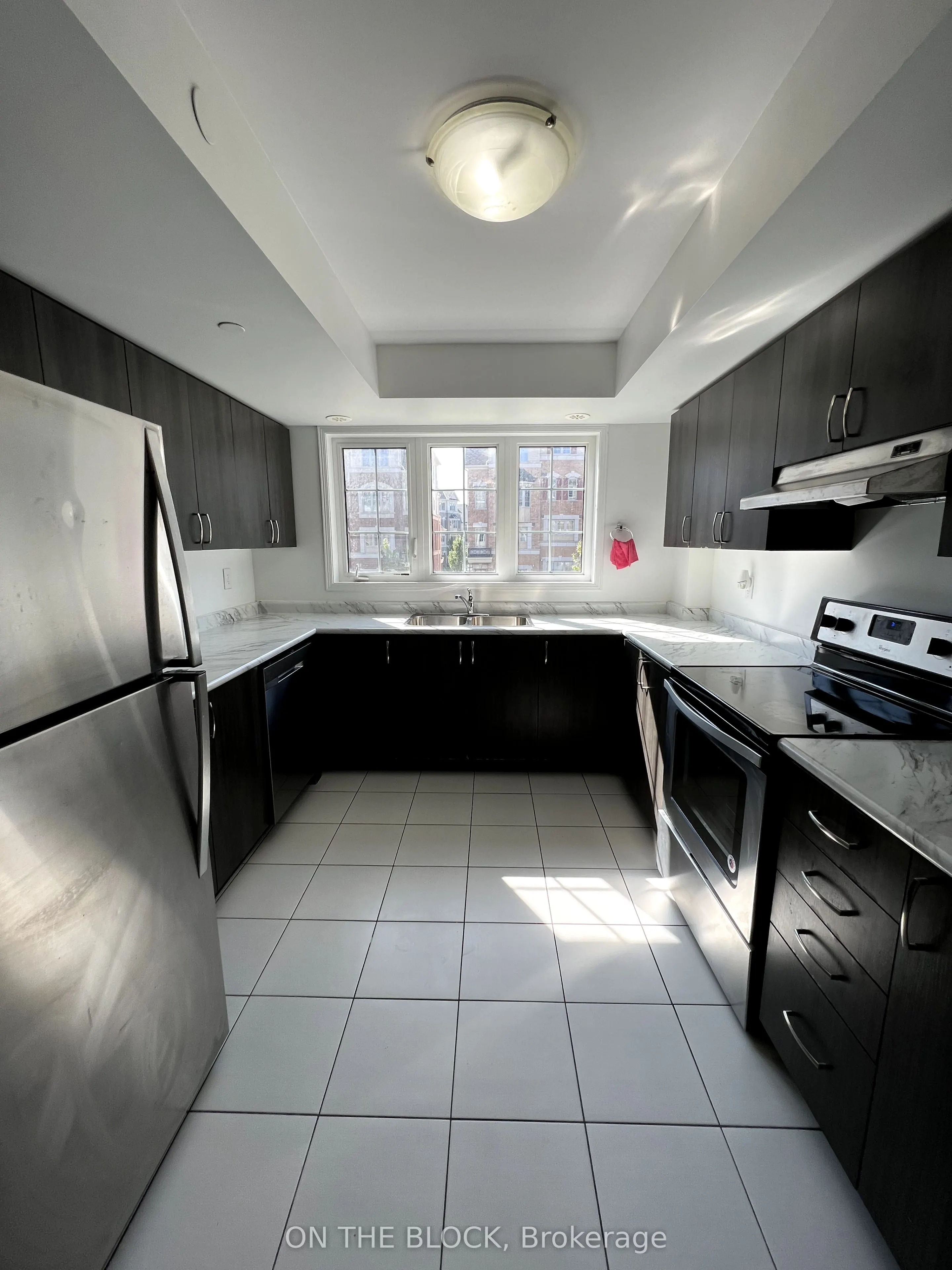 2454 Rosedrop Path, #224