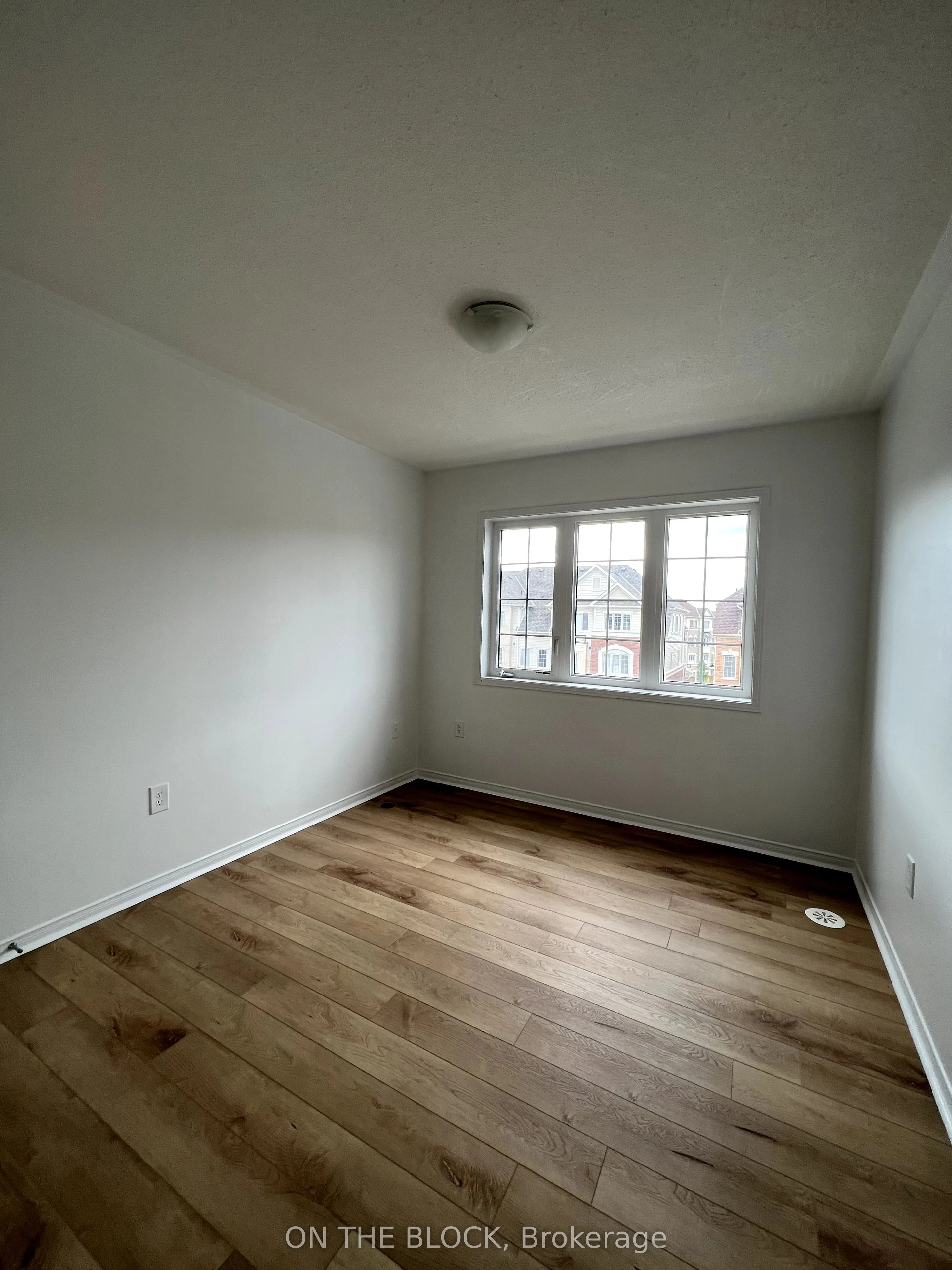 2454 Rosedrop Path, #224
