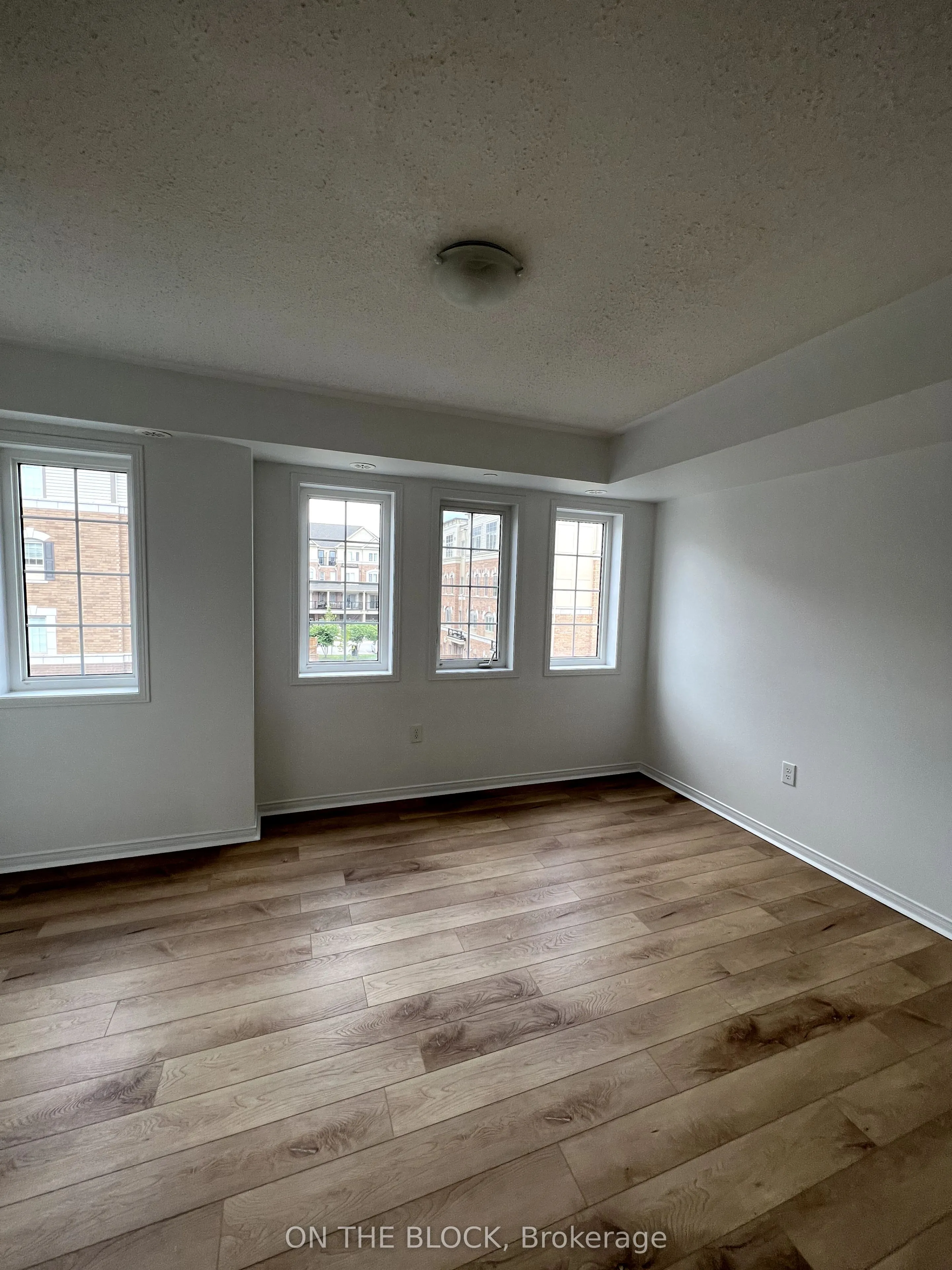 2454 Rosedrop Path, #224