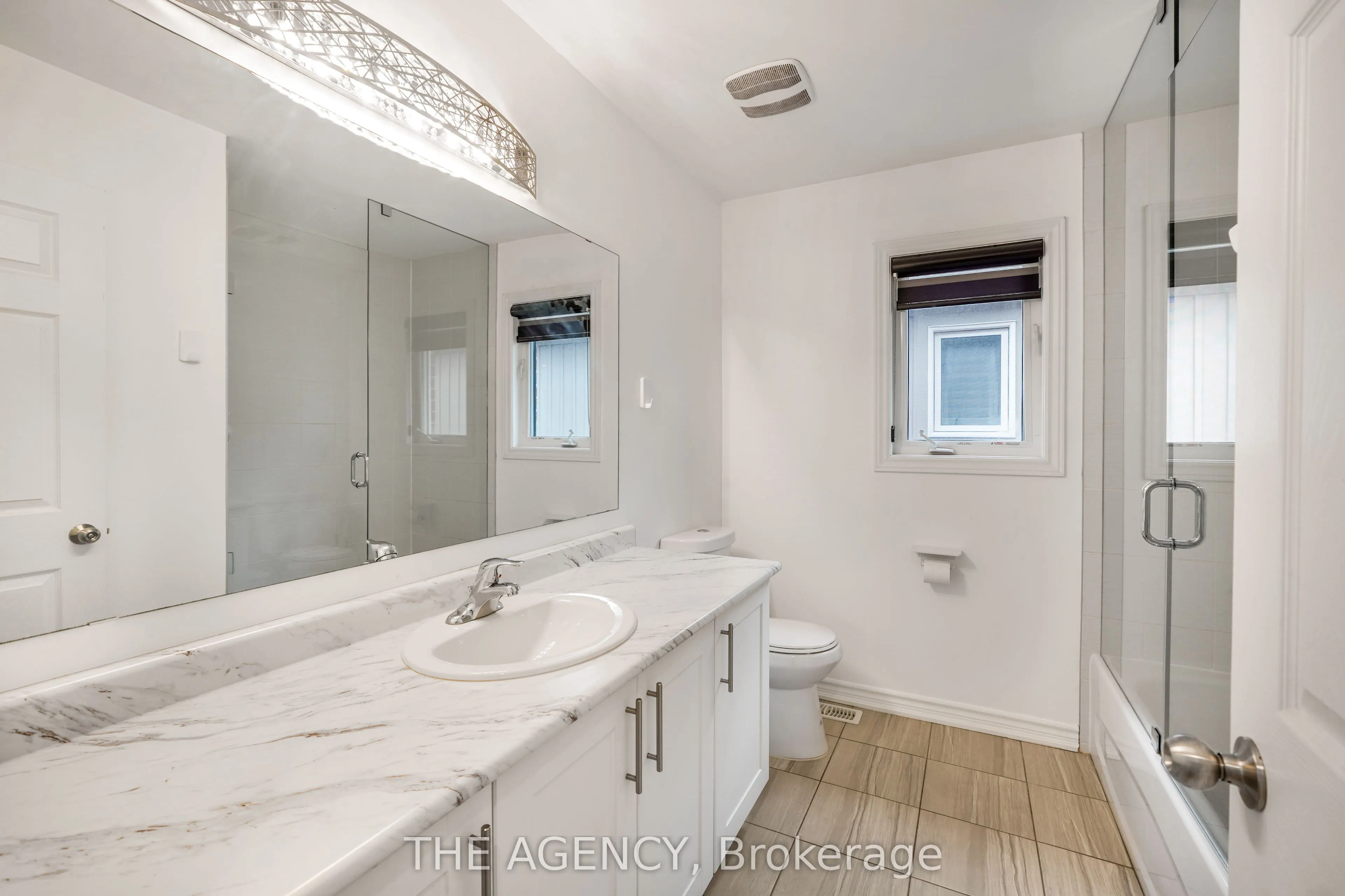 10 Moses Crescent