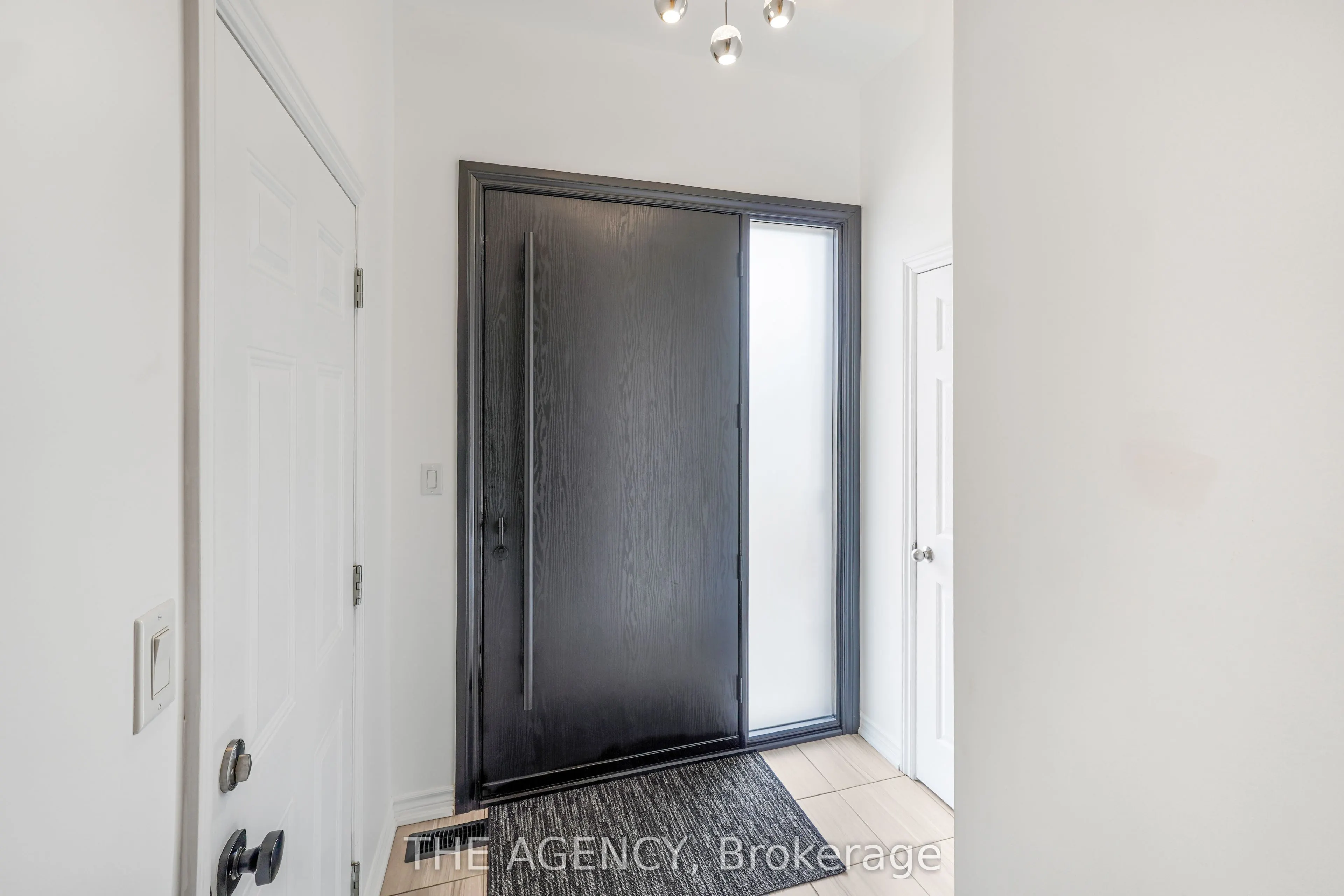 10 Moses Crescent