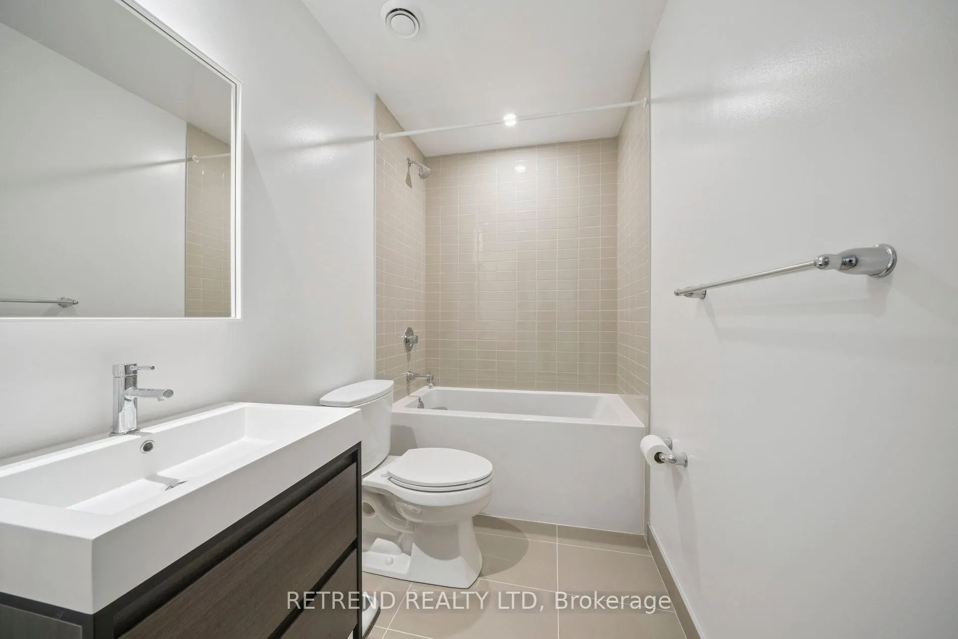 150 Logan Avenue, #714