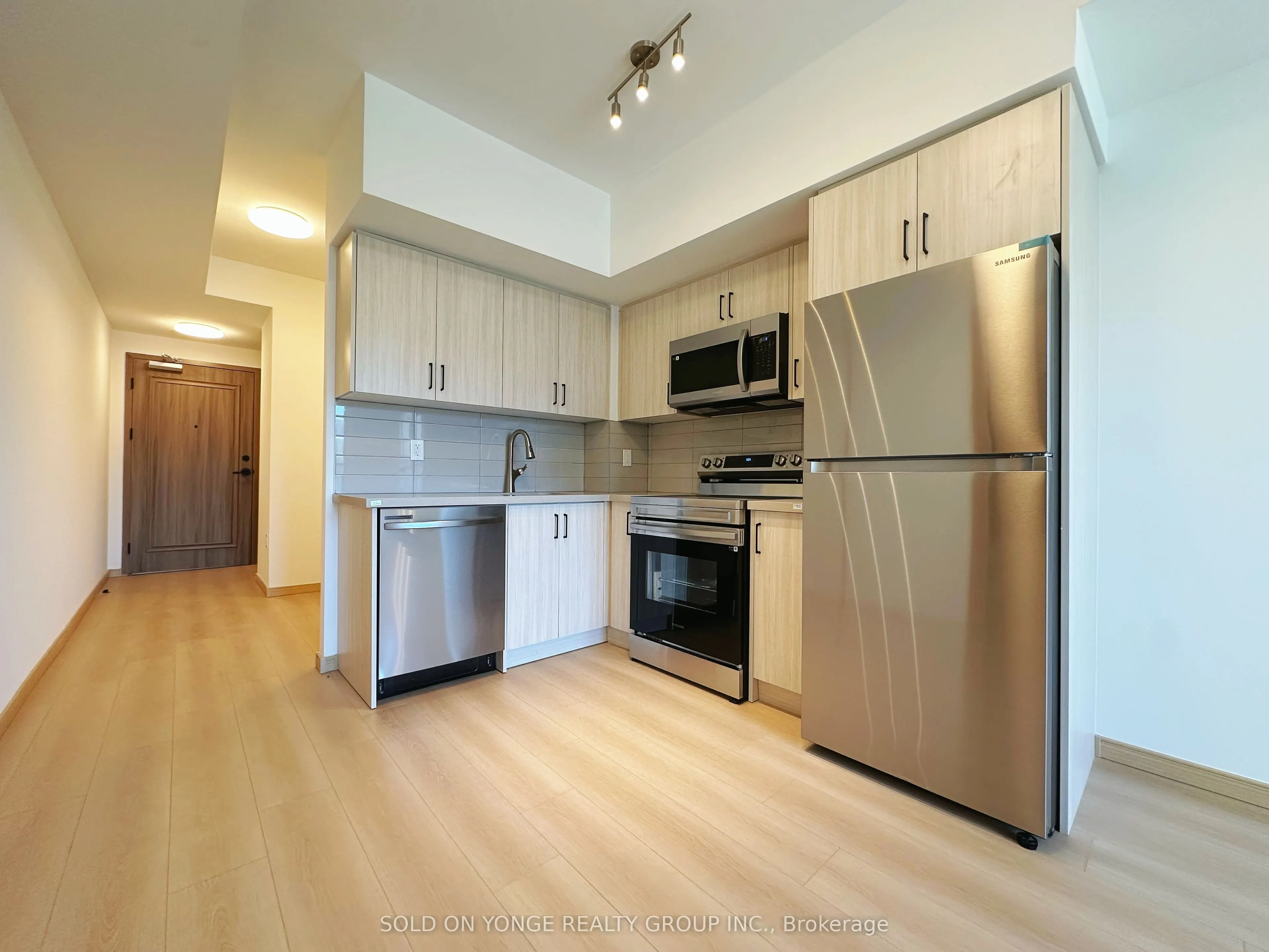 3429 Sheppard Avenue E, #206